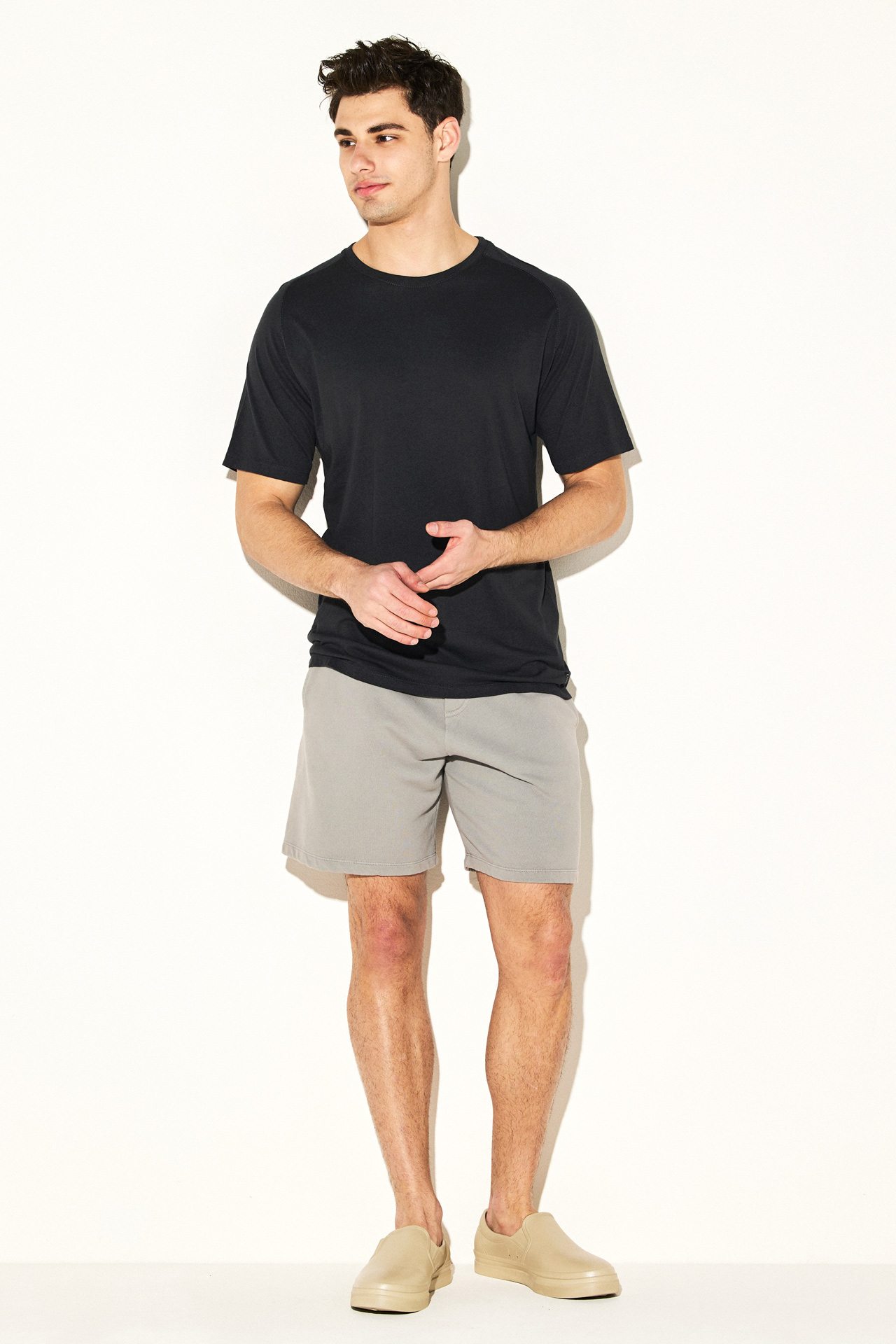 ORGANIC MODAL RAGLAN TEE