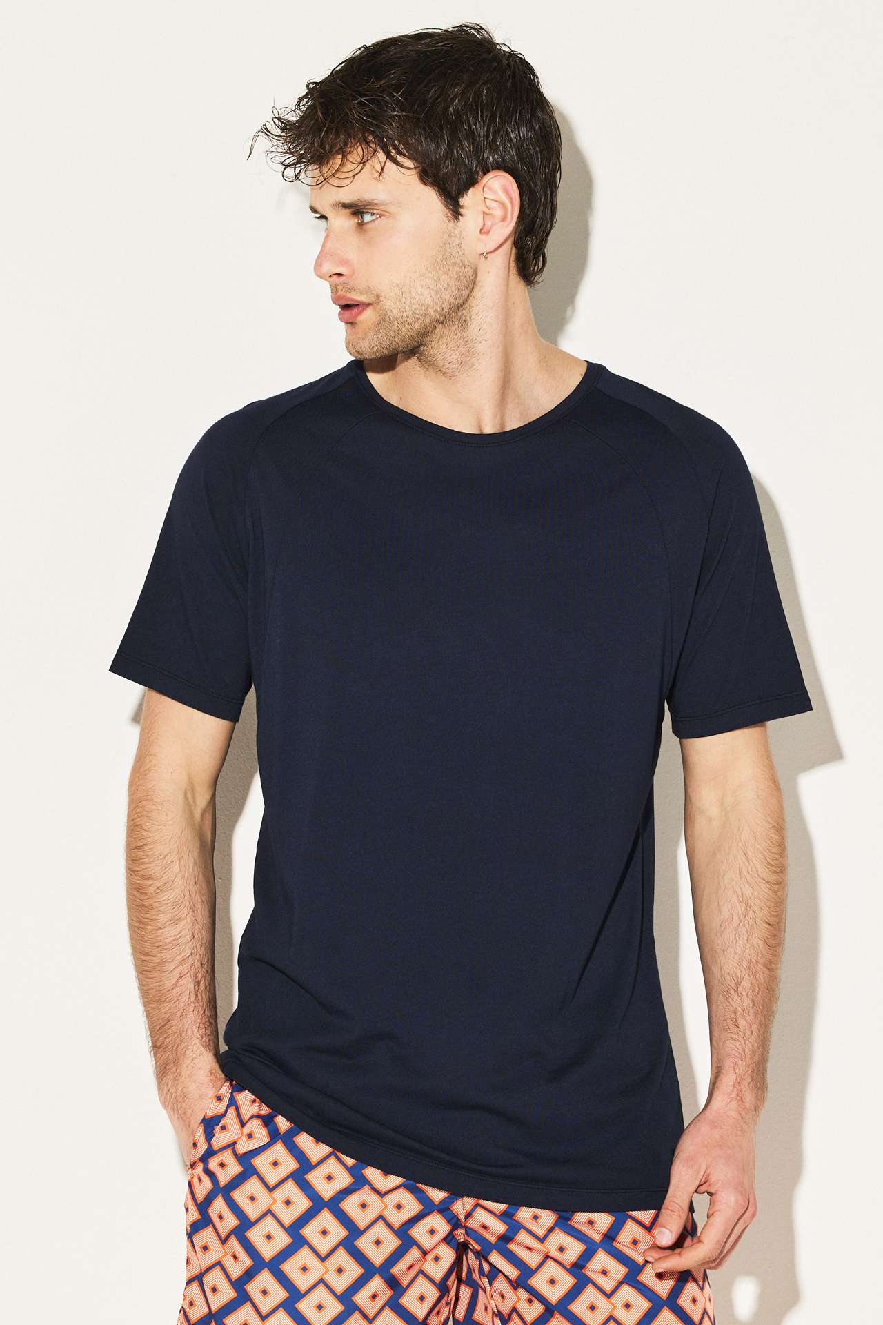 ORGANIC MODAL RAGLAN SEAM TEE