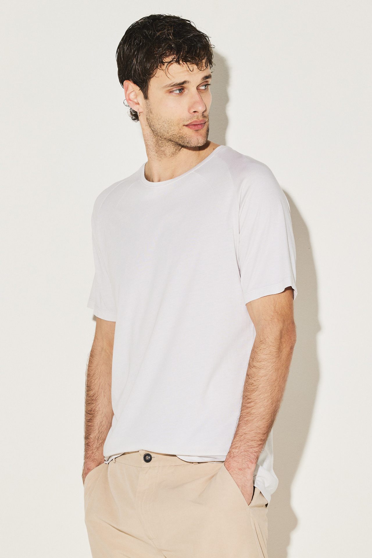 ORGANIC MODAL RAGLAN SEAM TEE