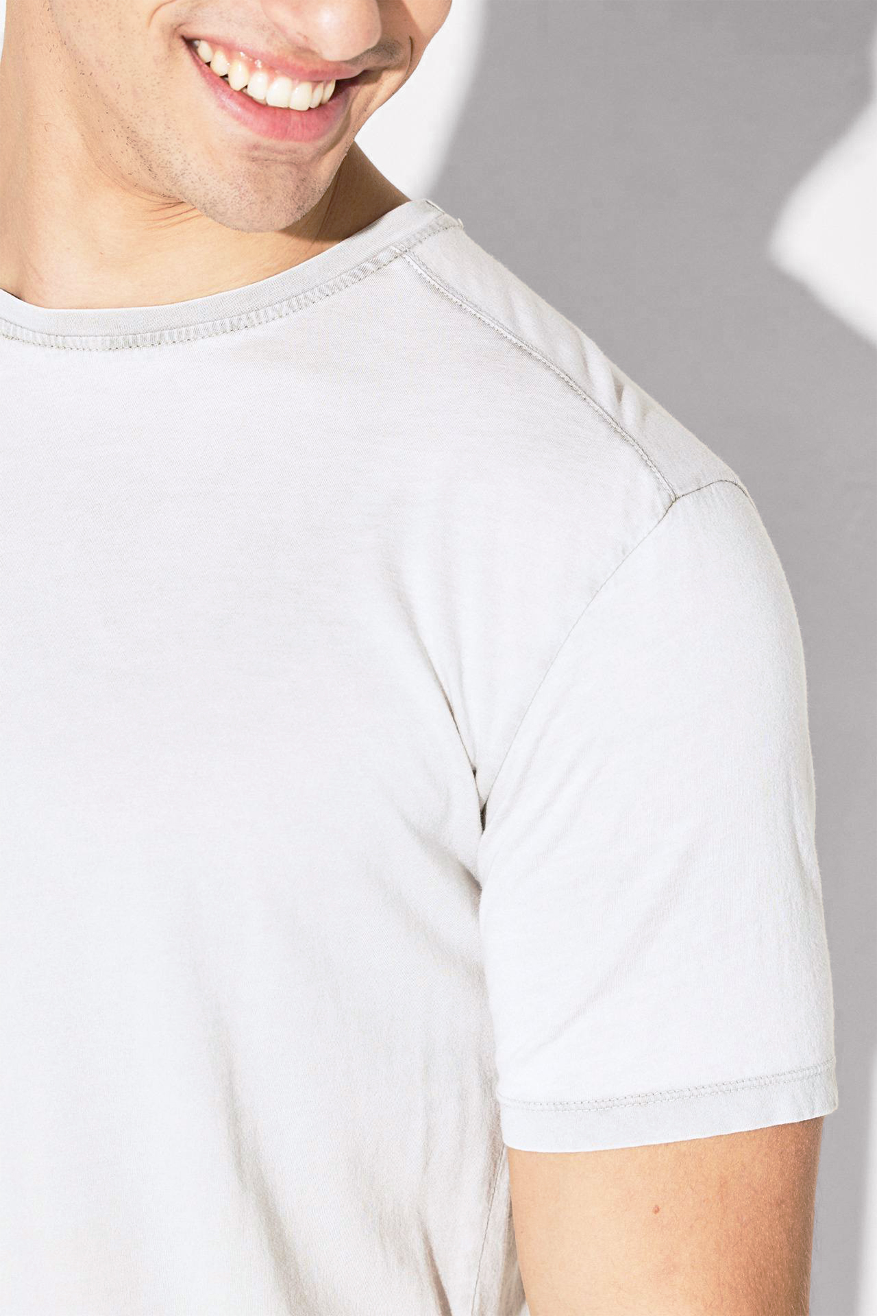 ORGANIC MODAL SHOULDER SEAM TEE