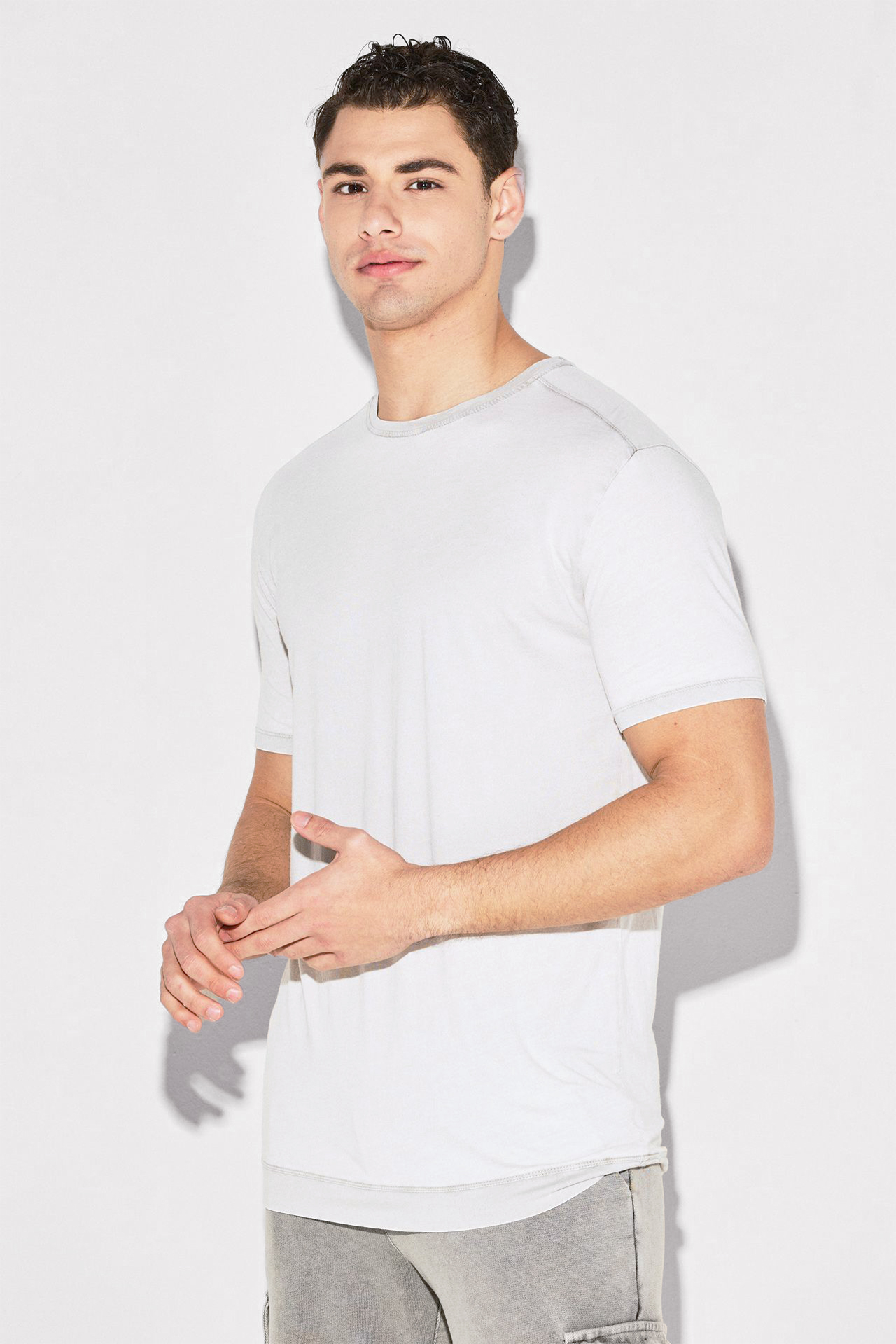 ORGANIC MODAL SHOULDER SEAM TEE