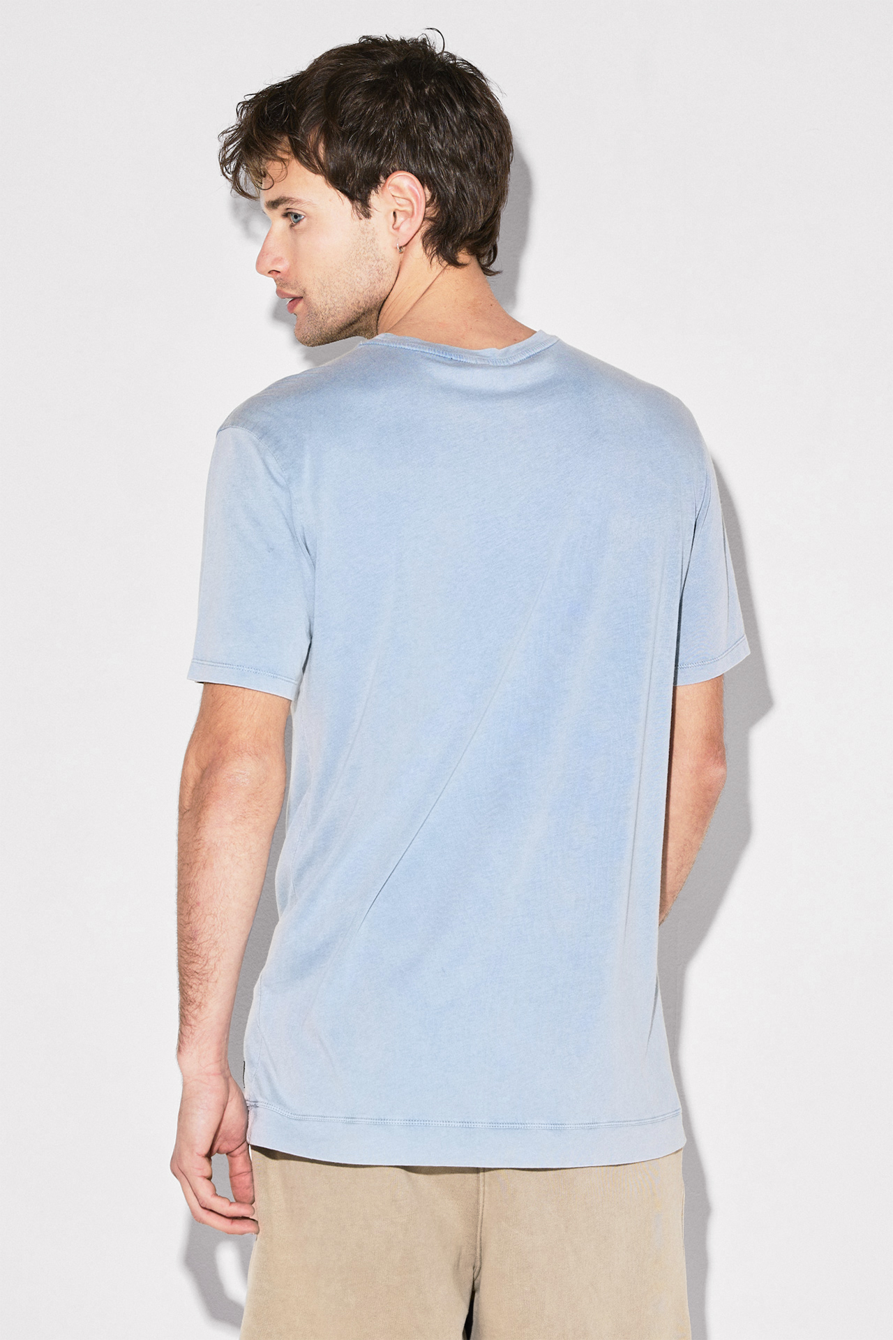 ORGANIC MODAL SHOULDER SEAM TEE