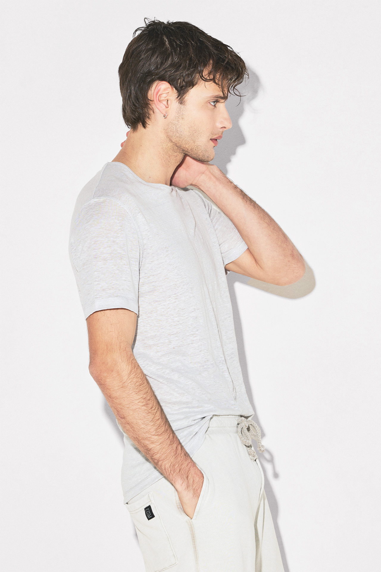 PURE LINEN OPEN STICHES TEE