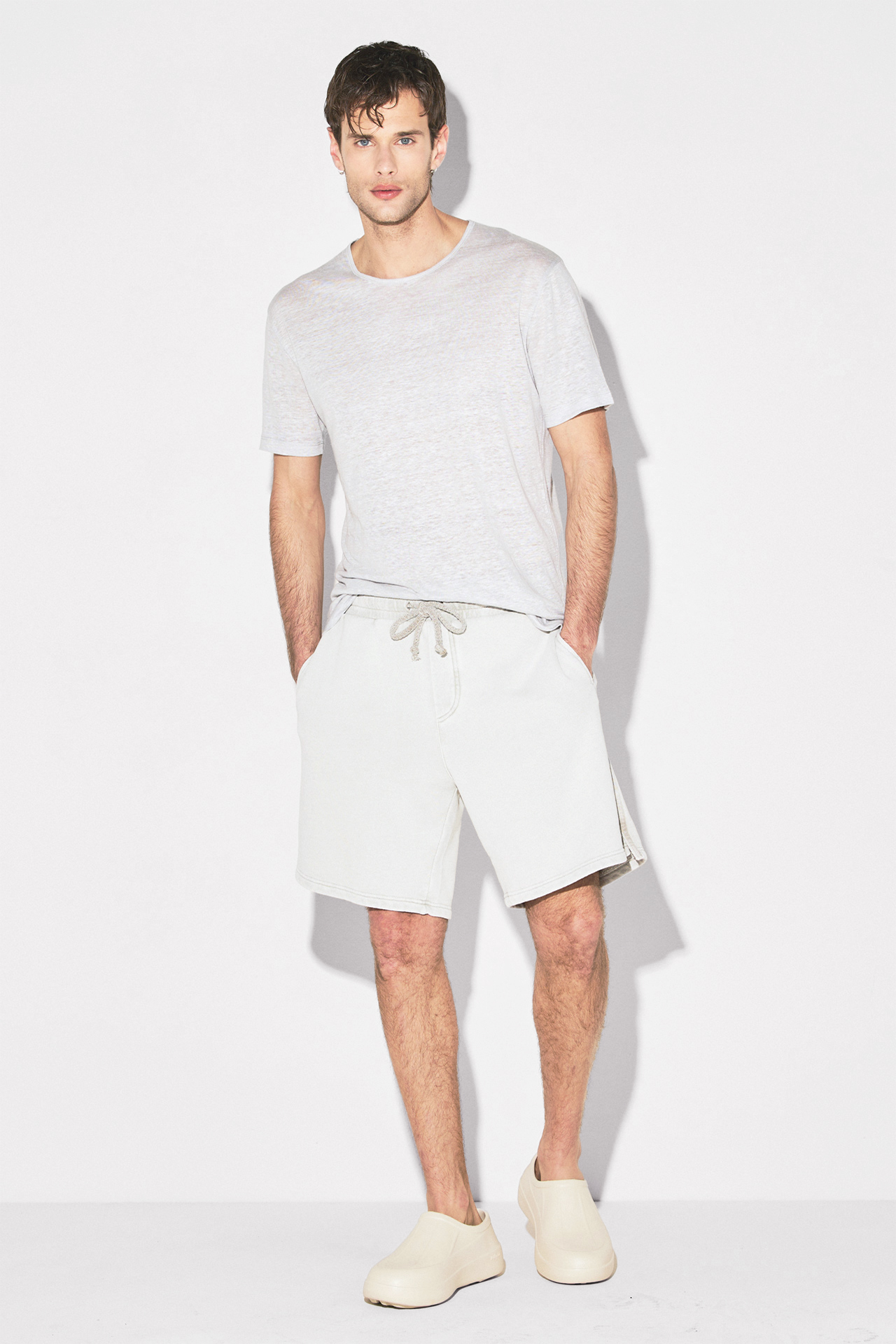 PURE LINEN OPEN STICHES TEE