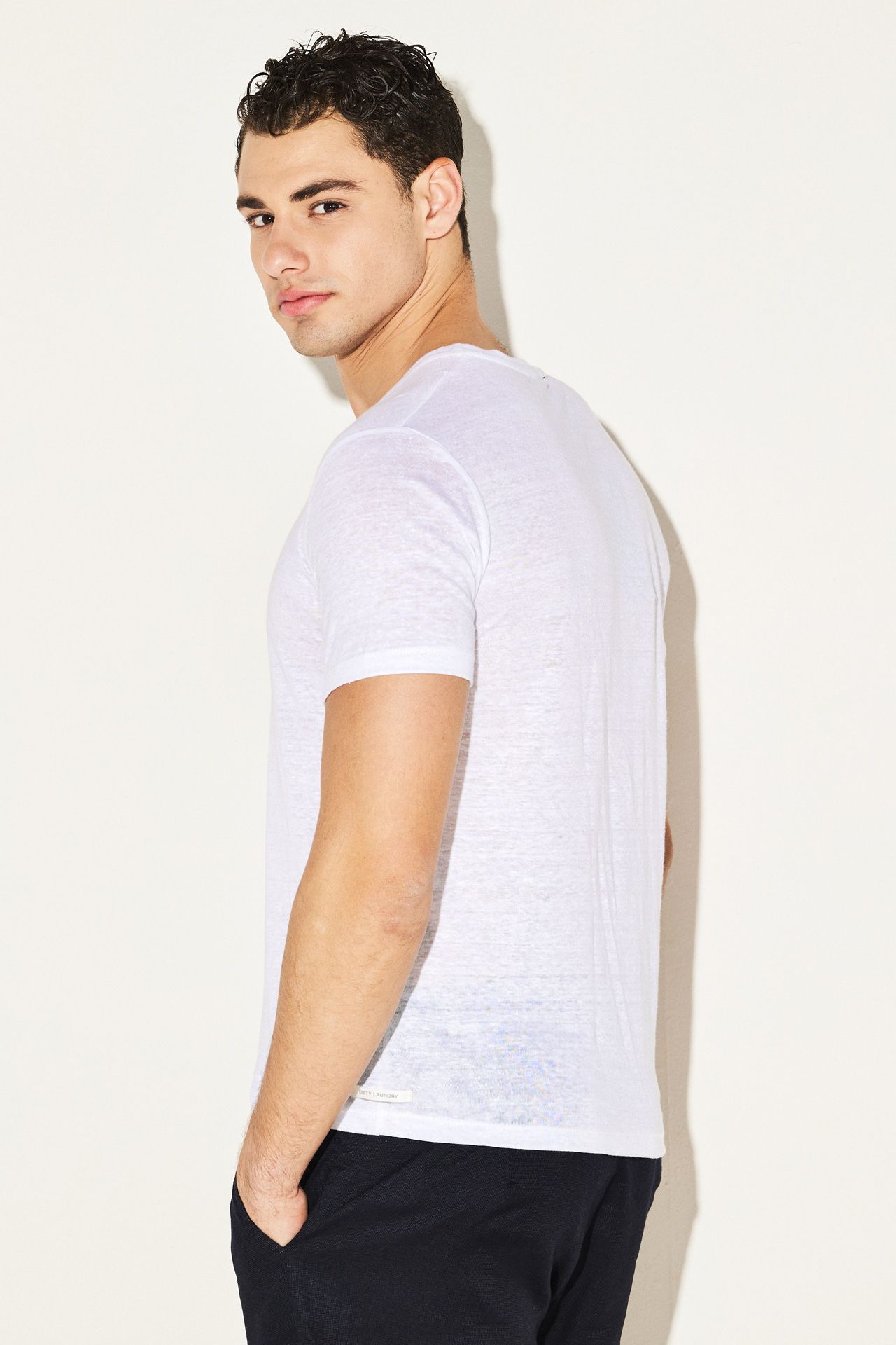 PURE LINEN OPEN STICHES TEE