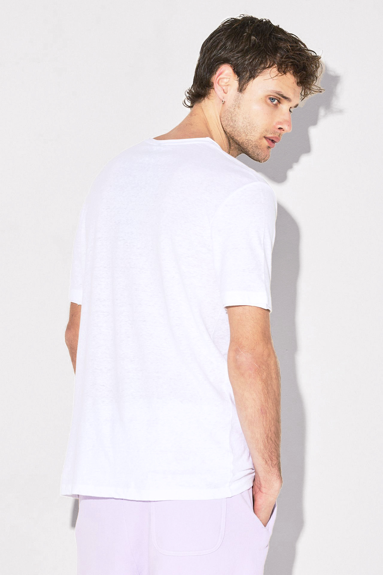 LINEN BLEND HEM DETAILED TEE