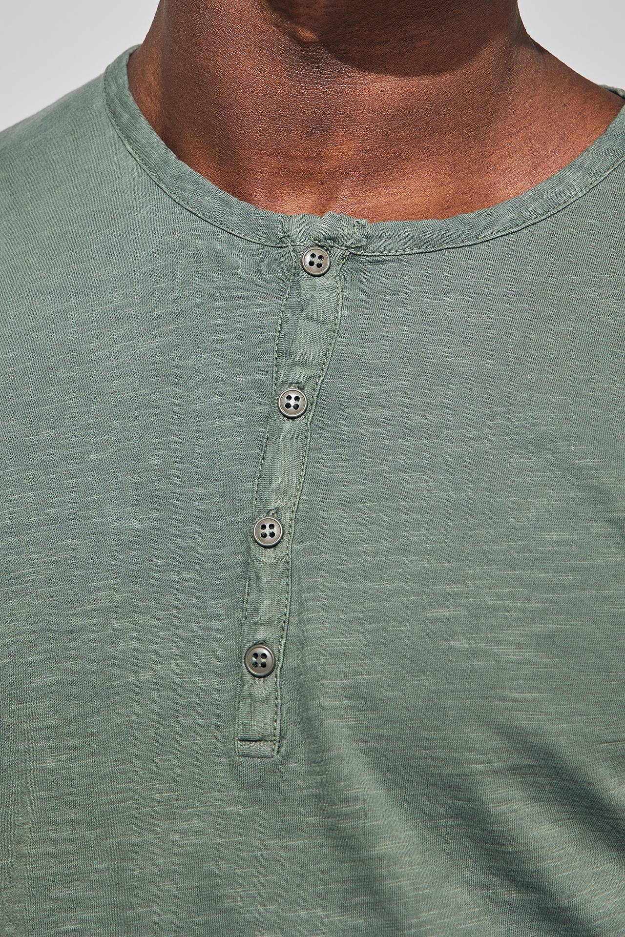 FRONT PLACKET SLUB TEE