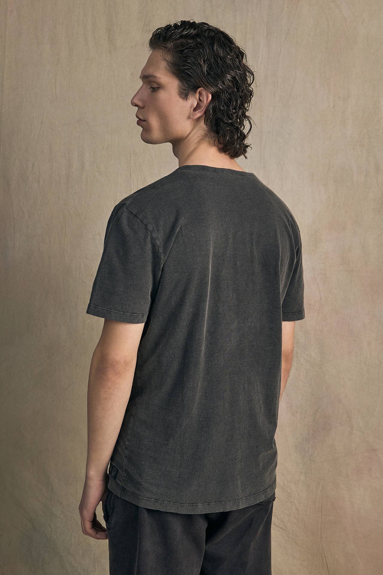 FRONT PLACKET SLUB TEE