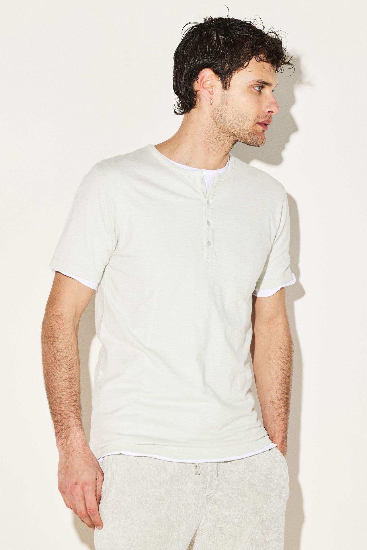 FRONT PLACKET SLUB TEE