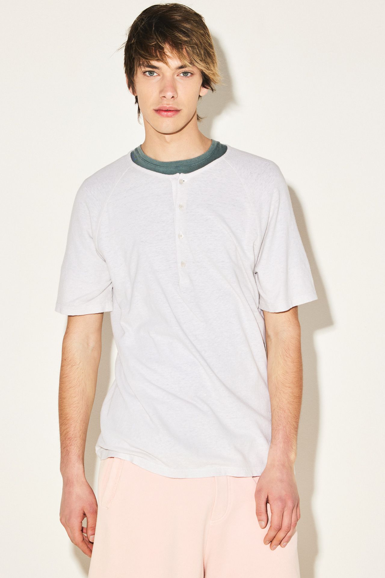 LINEN FRONT PLACKET RAGLAN TEE