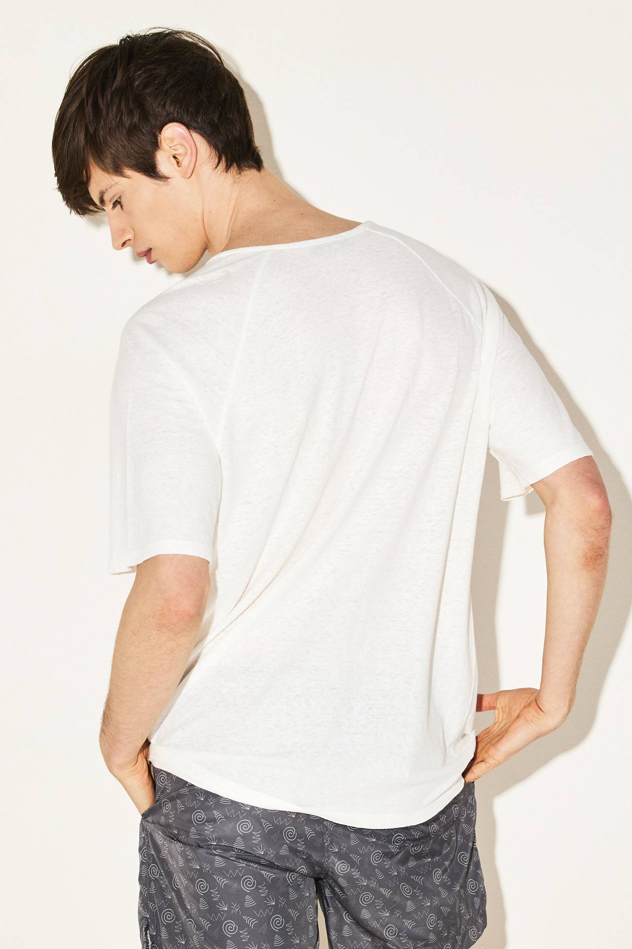 LINEN FRONT PLACKET RAGLAN TEE