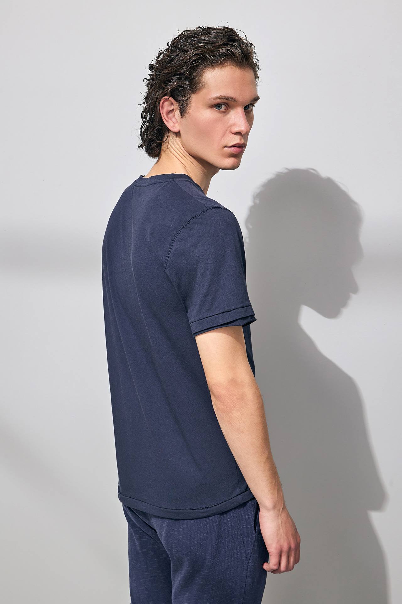 ORGANIC FINE JERSEY DOUBLE HEM TEE