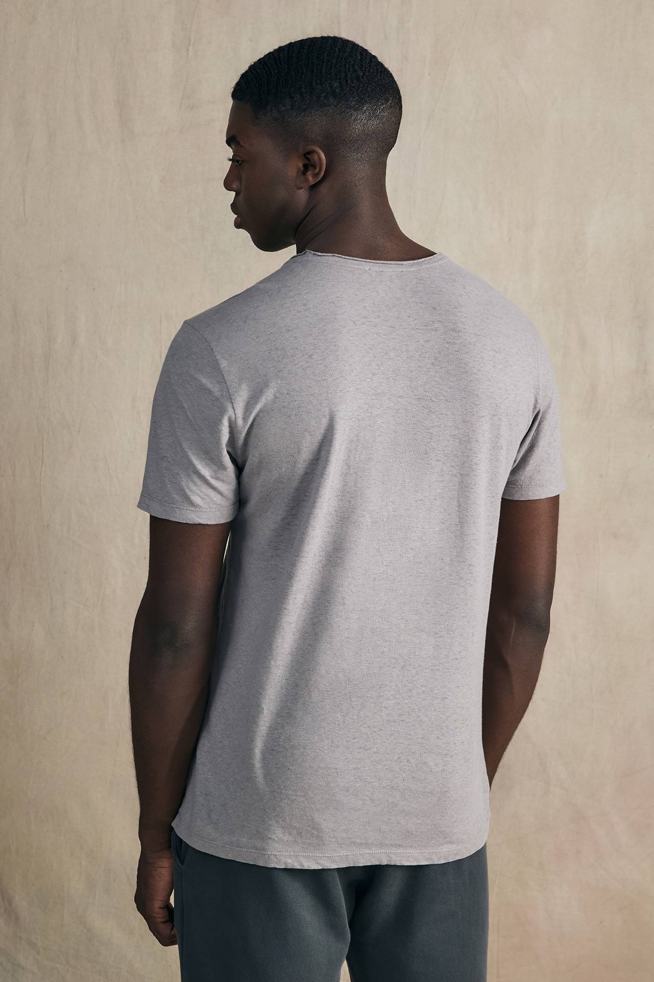 RELAXED LINEN T-SHIRT