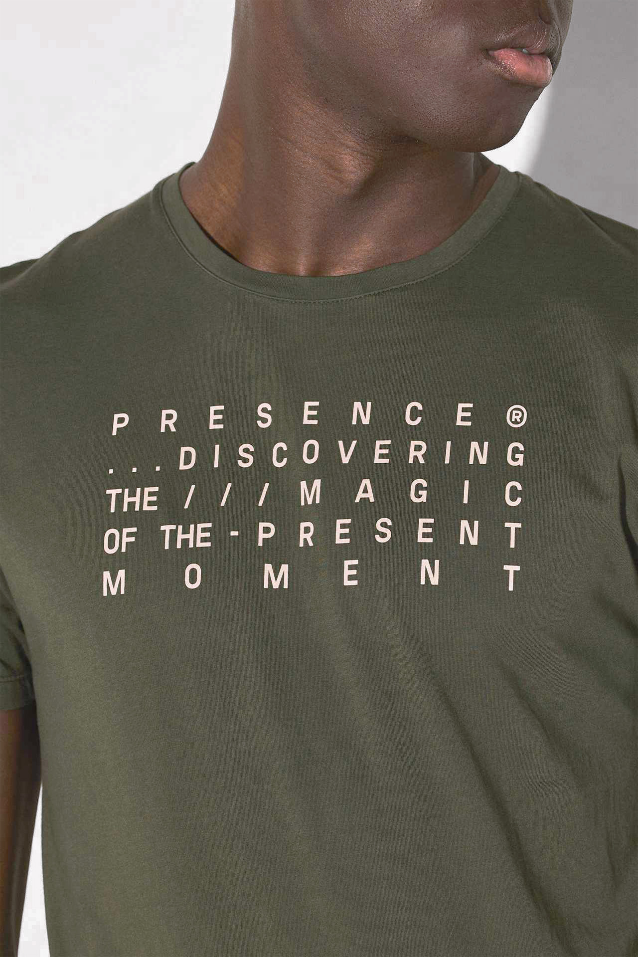 PRESENCE T-SHIRT