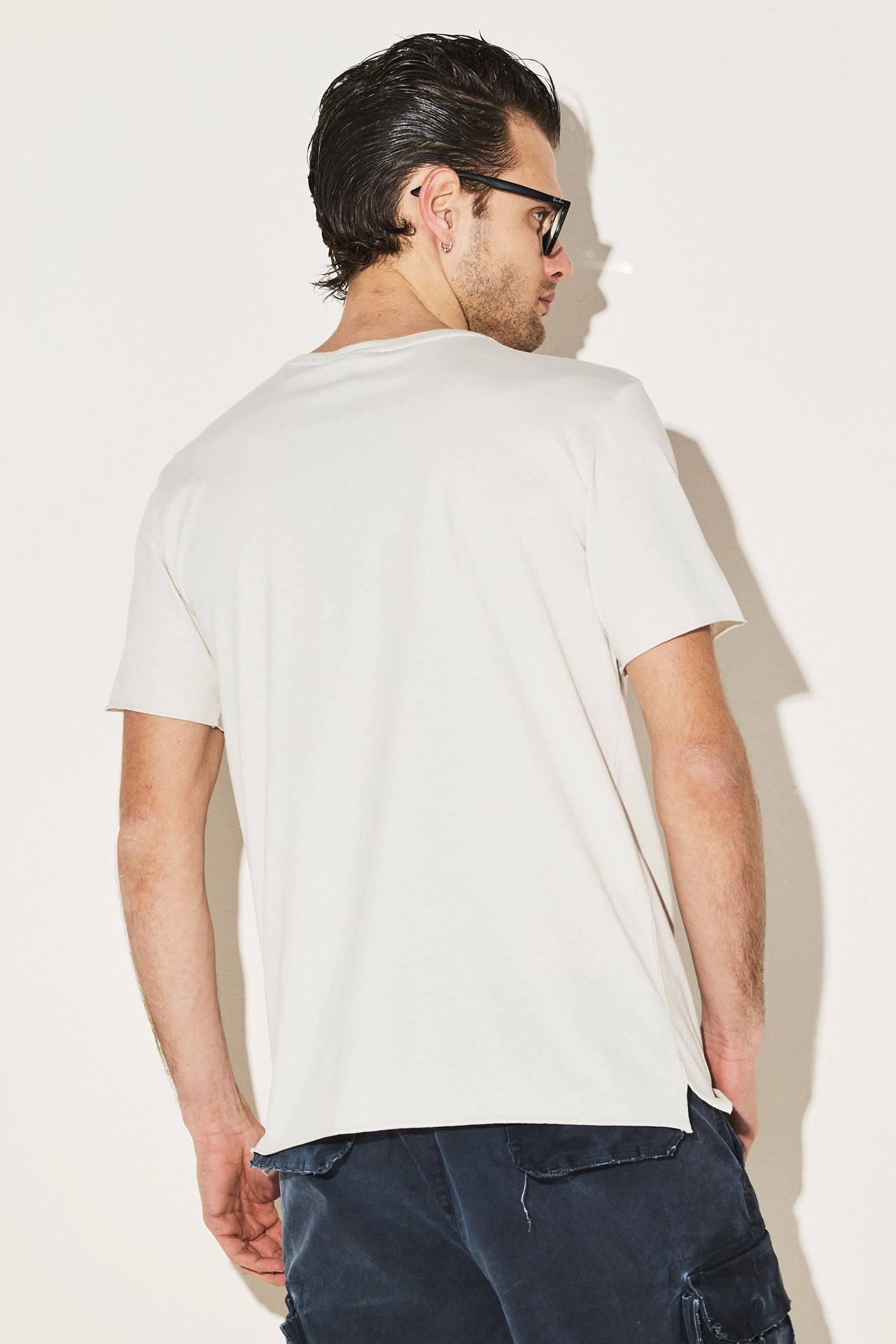 GRADIENT NOW T-SHIRT