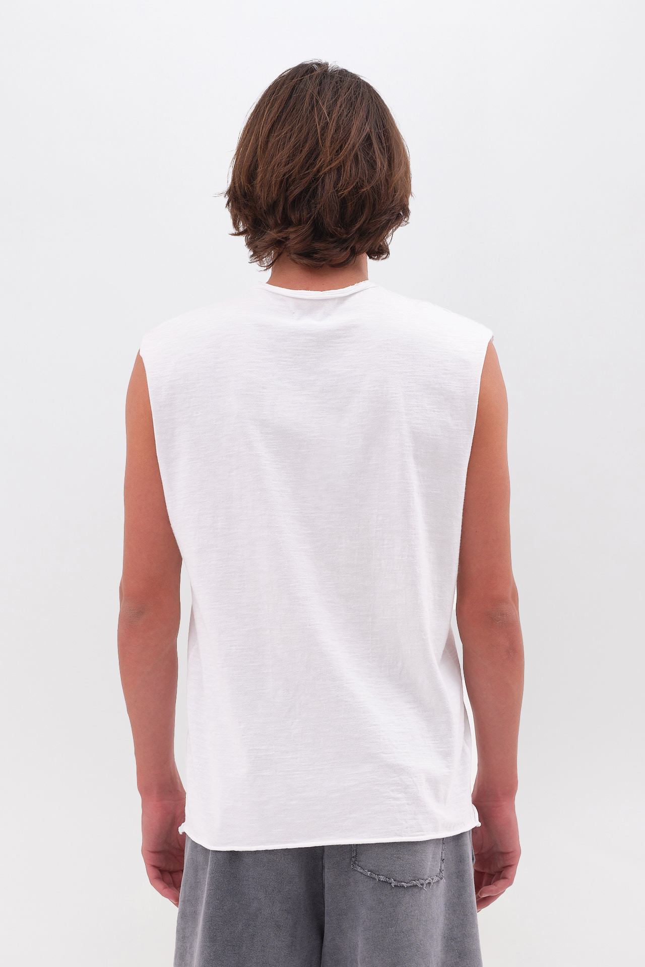 SLUB TANK TOP WITH RAW EDGES