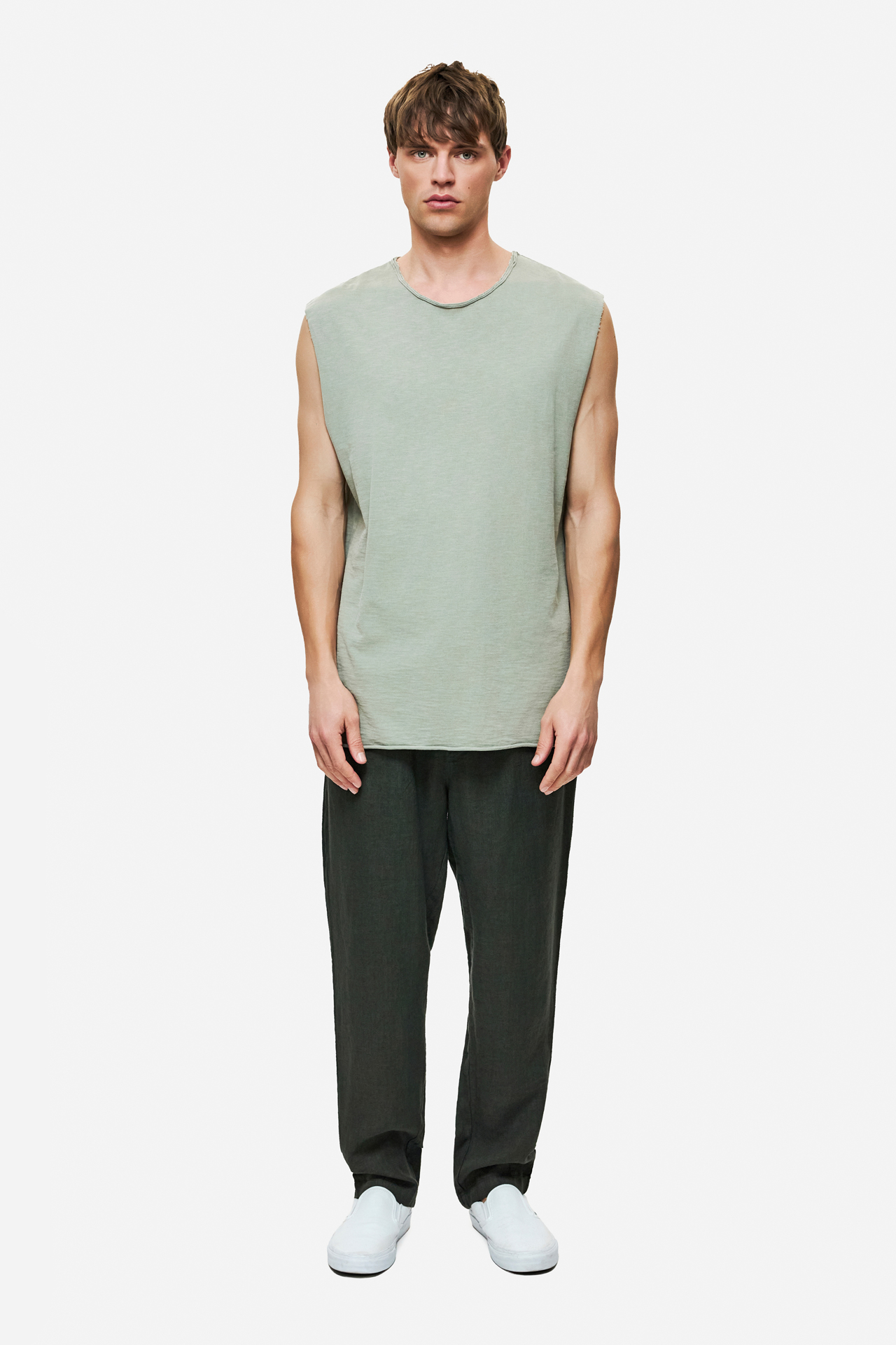 SLUB TANK TOP WITH RAW EDGES