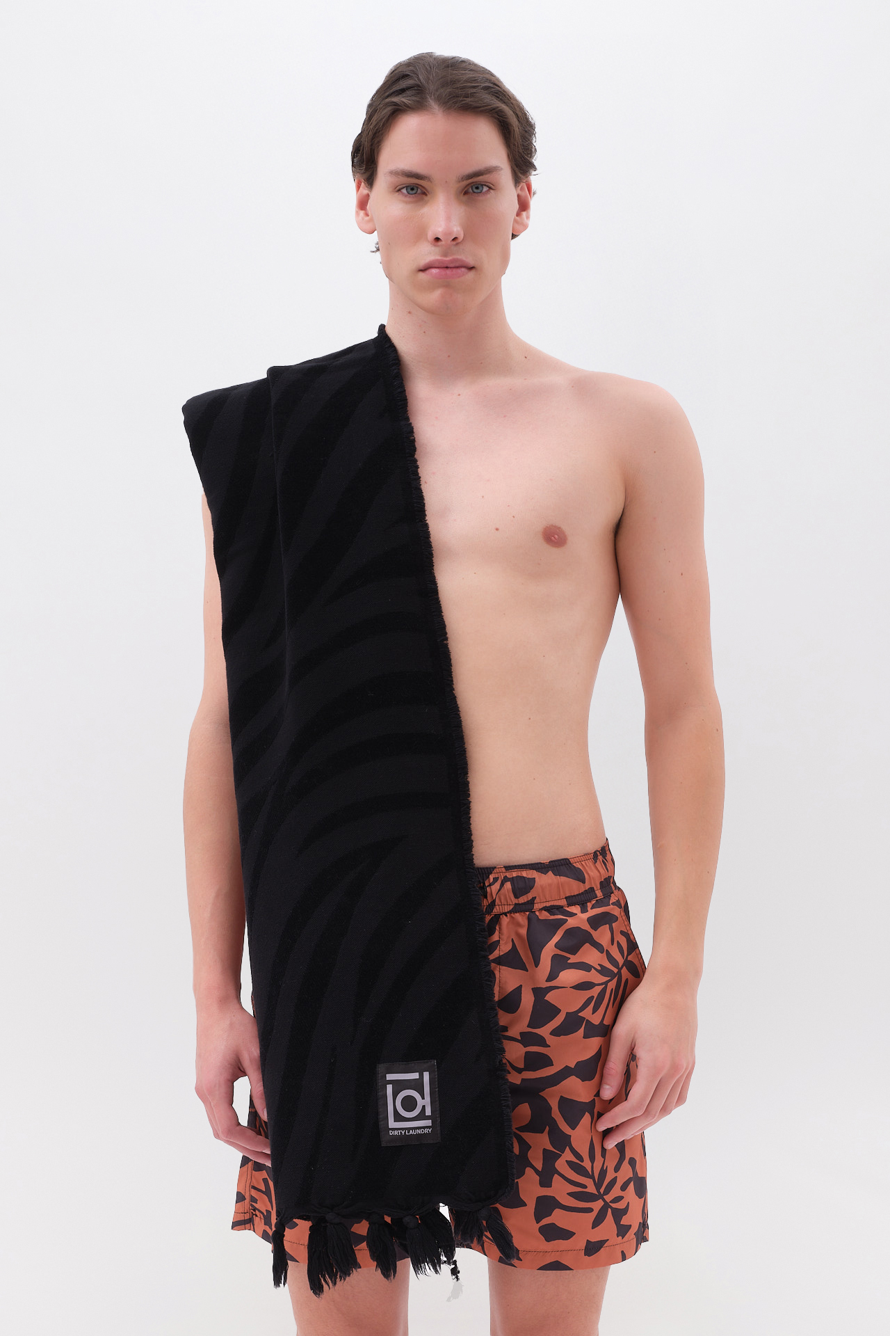 MONOCHROME BEACH TOWEL