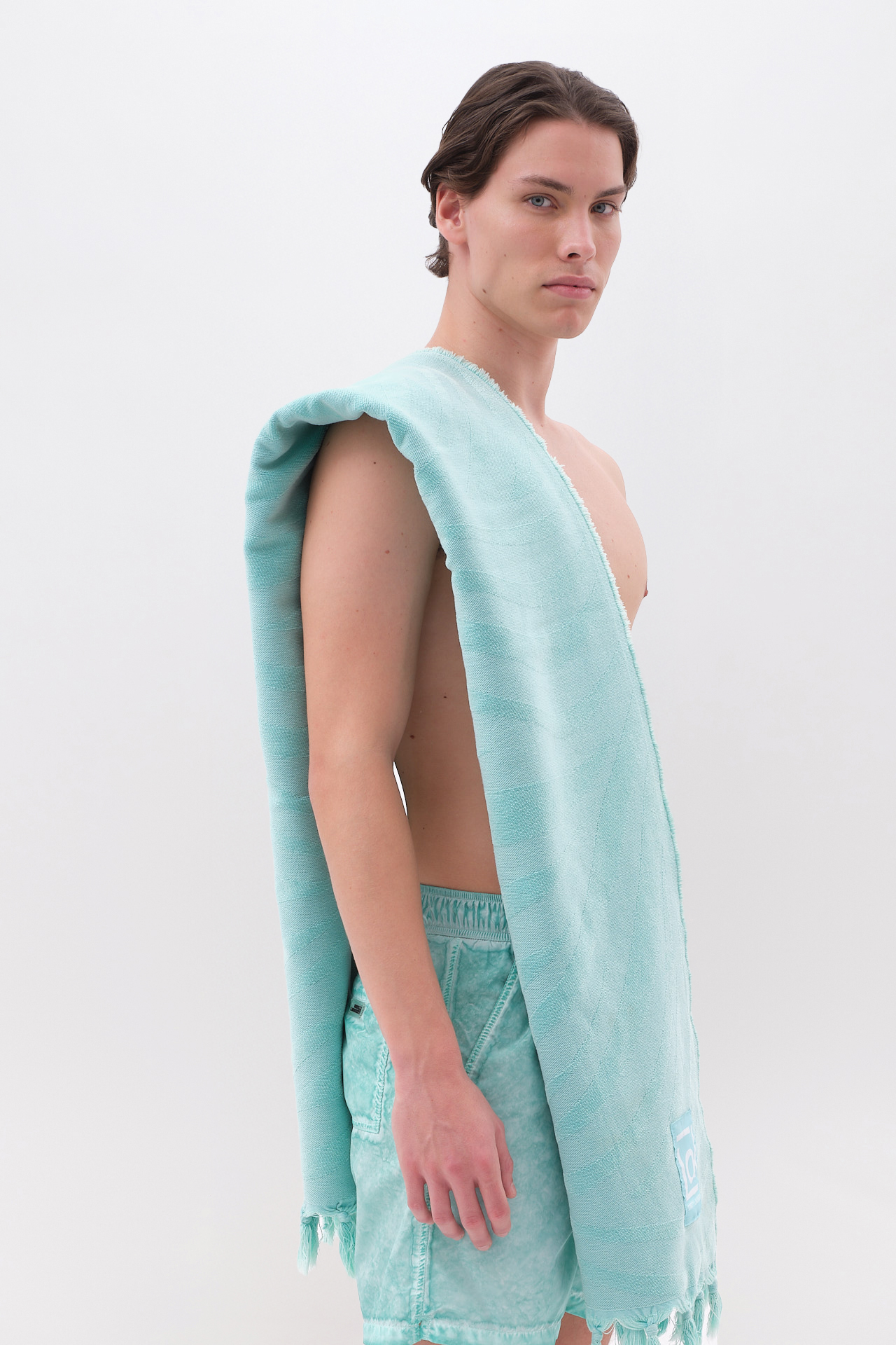 MONOCHROME BEACH TOWEL