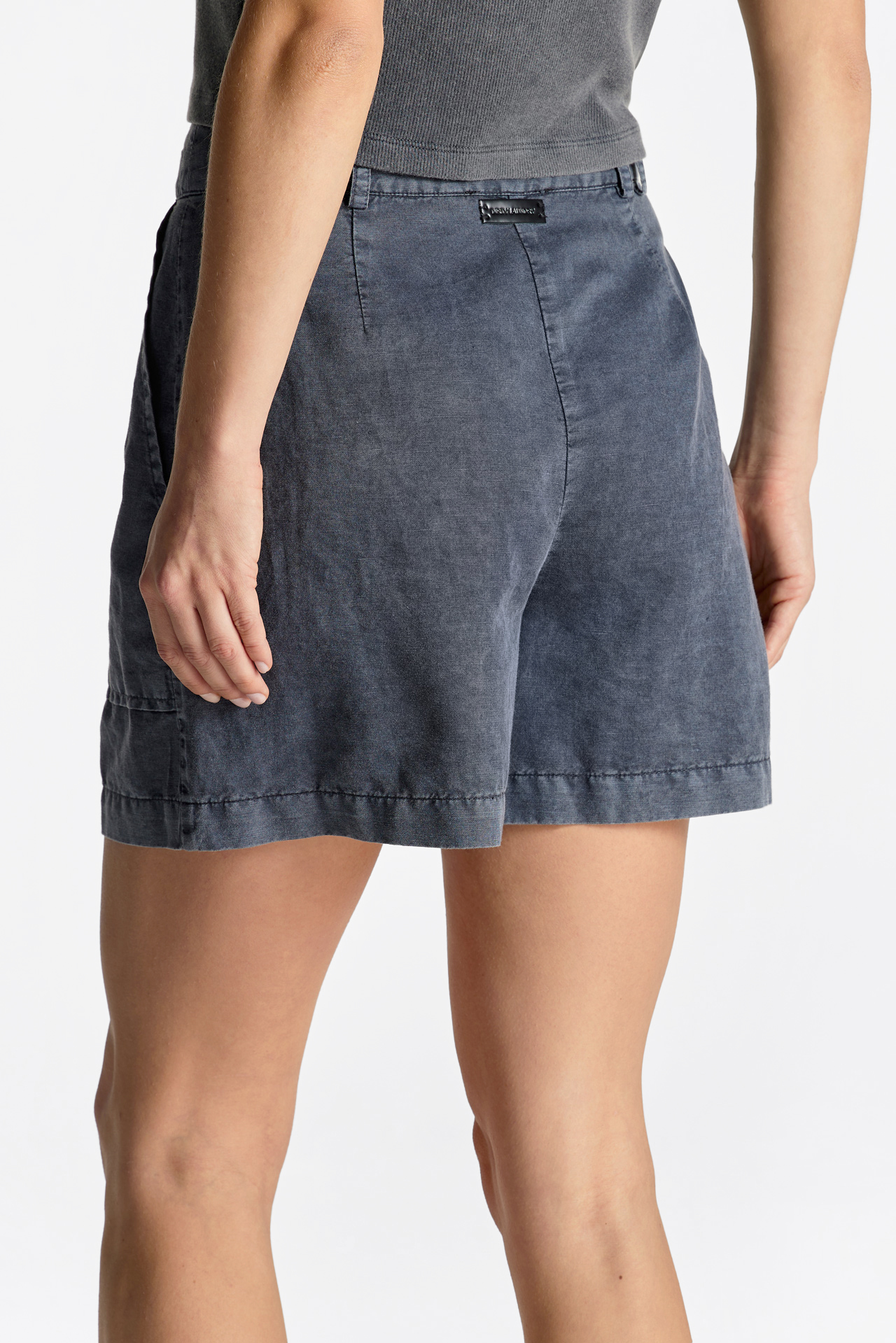 Linen Blend Short