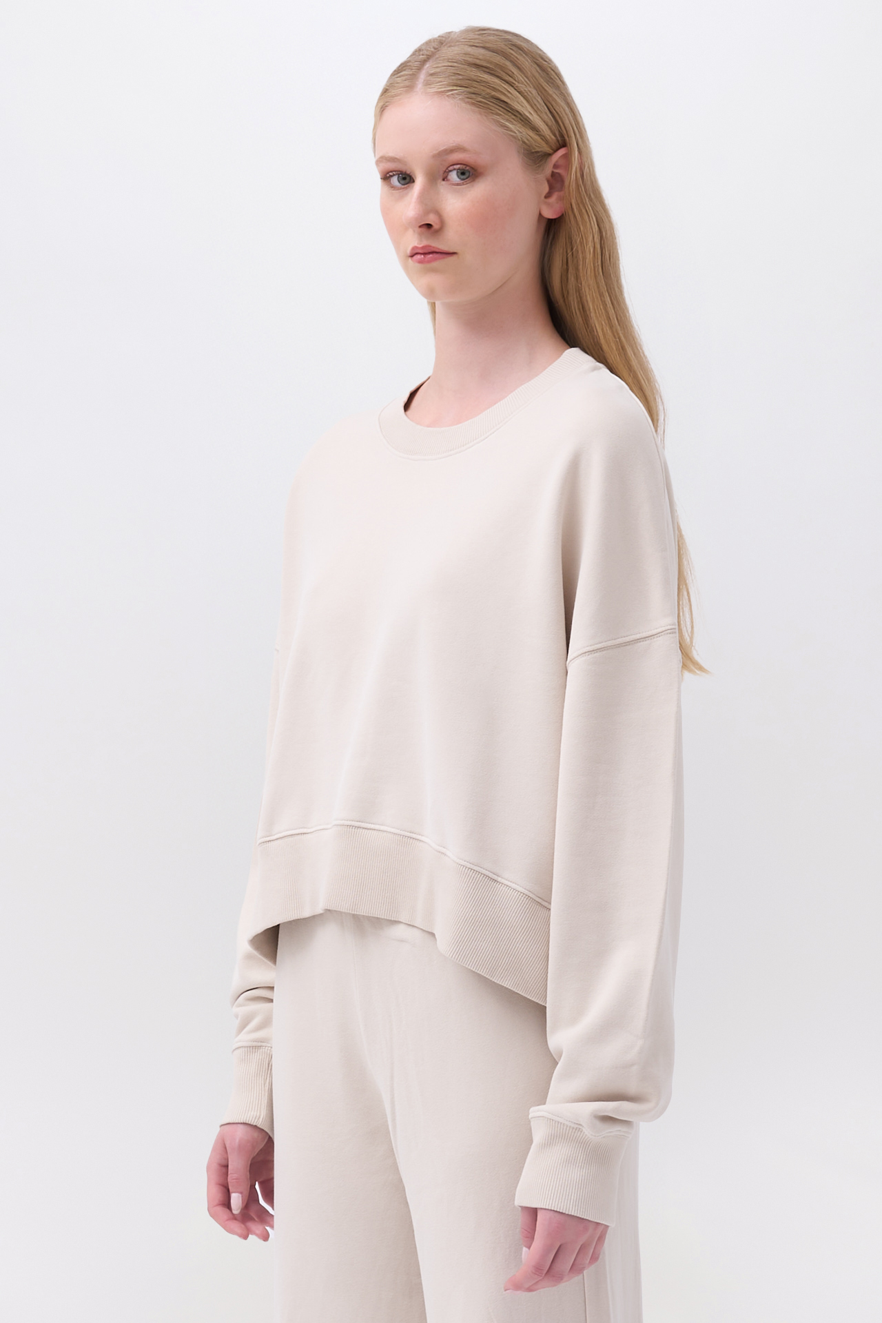 U-Neck Sweatshirt