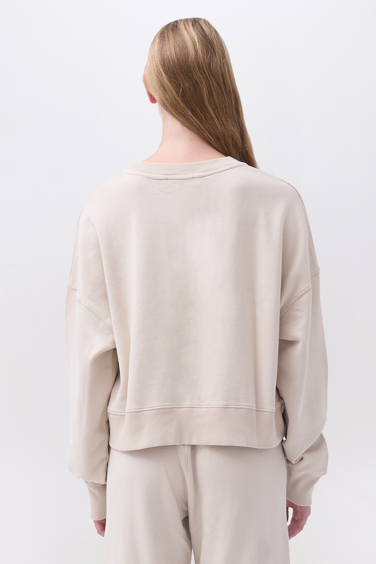 U-Neck Sweatshirt