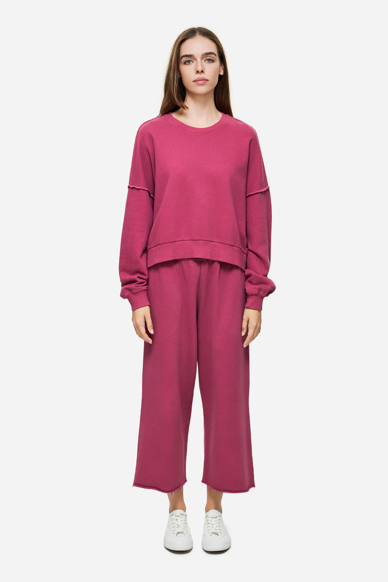 OVERSIZED ASSYMETRIC CREWNECK