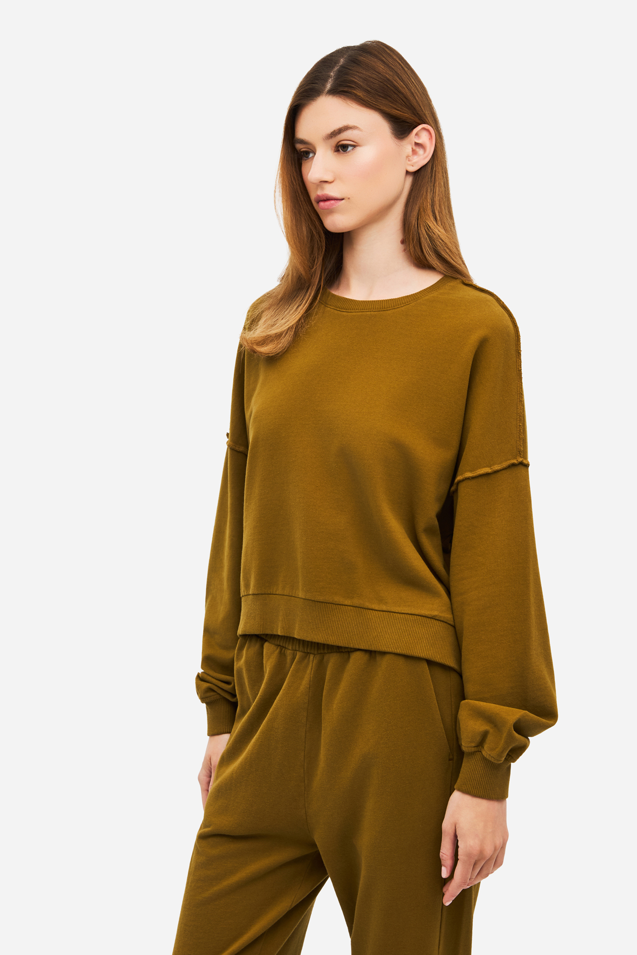 OVERSIZED ASSYMETRIC CREWNECK