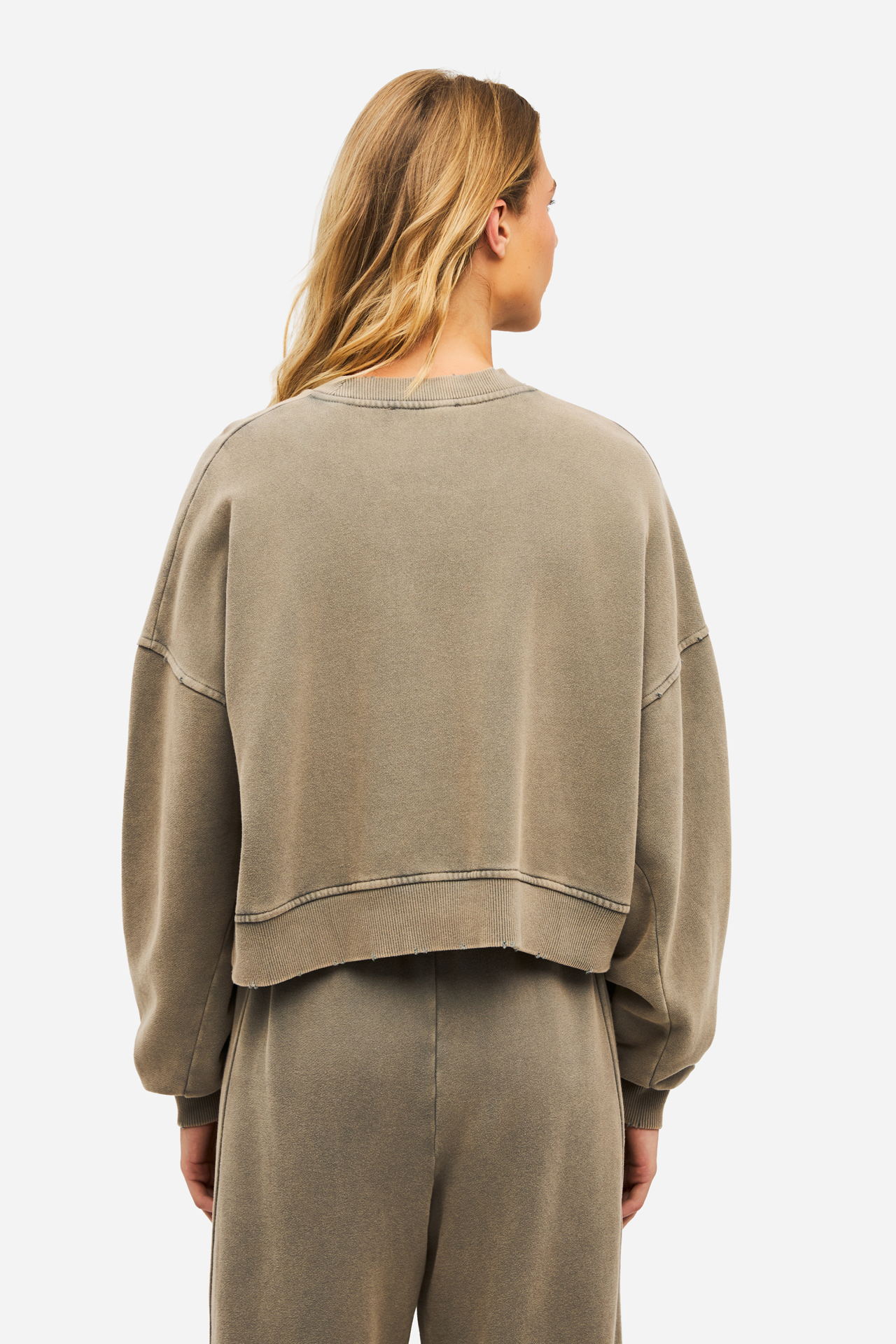 OVERSIZED CREWNECK WITH DESTROYS