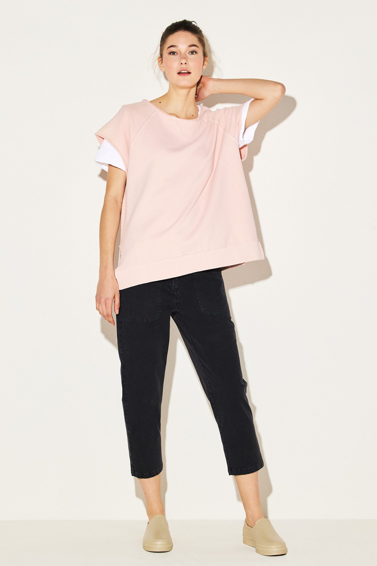 Raw Edge Sleeveless Crewneck