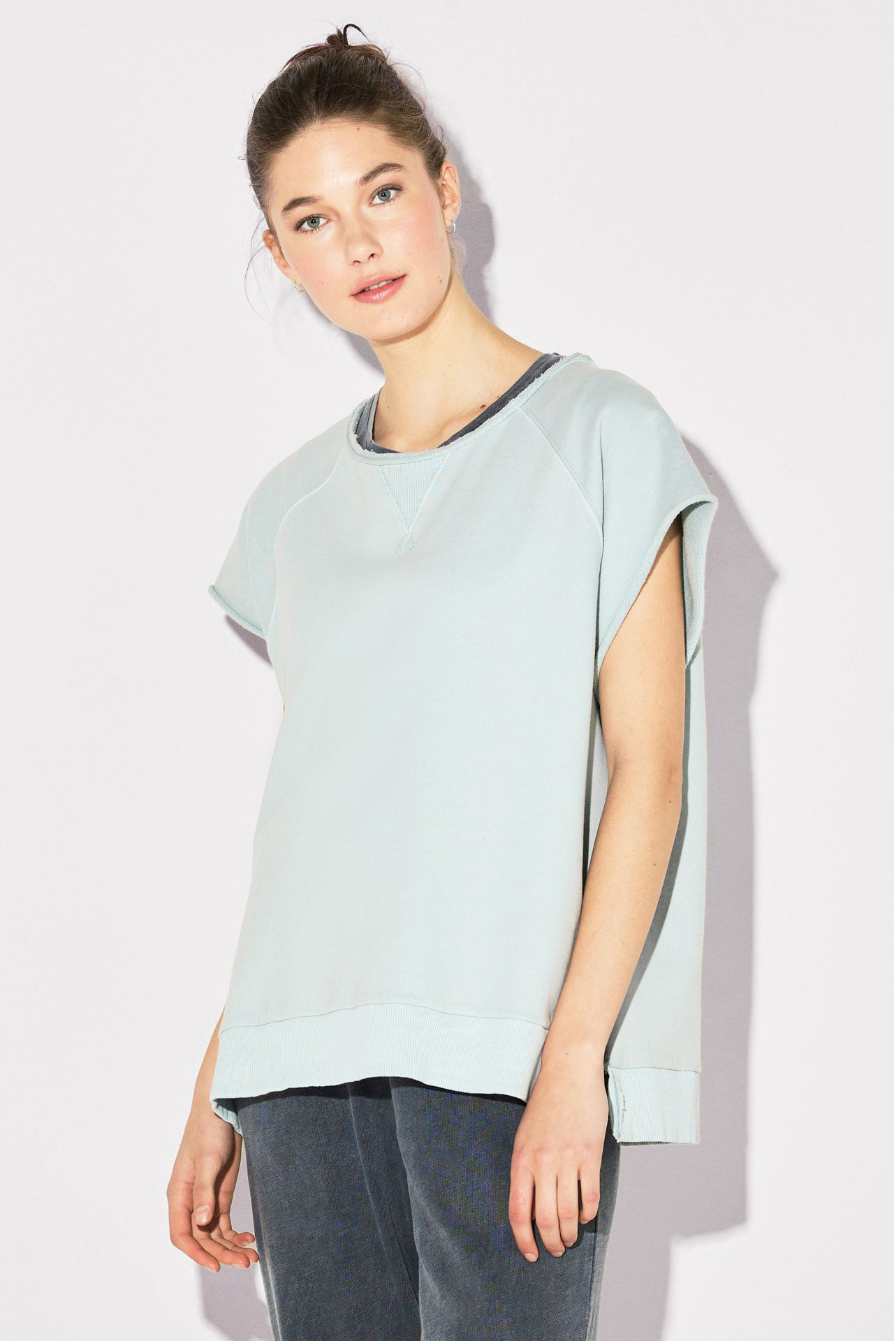 Raw Edge Sleeveless Crewneck