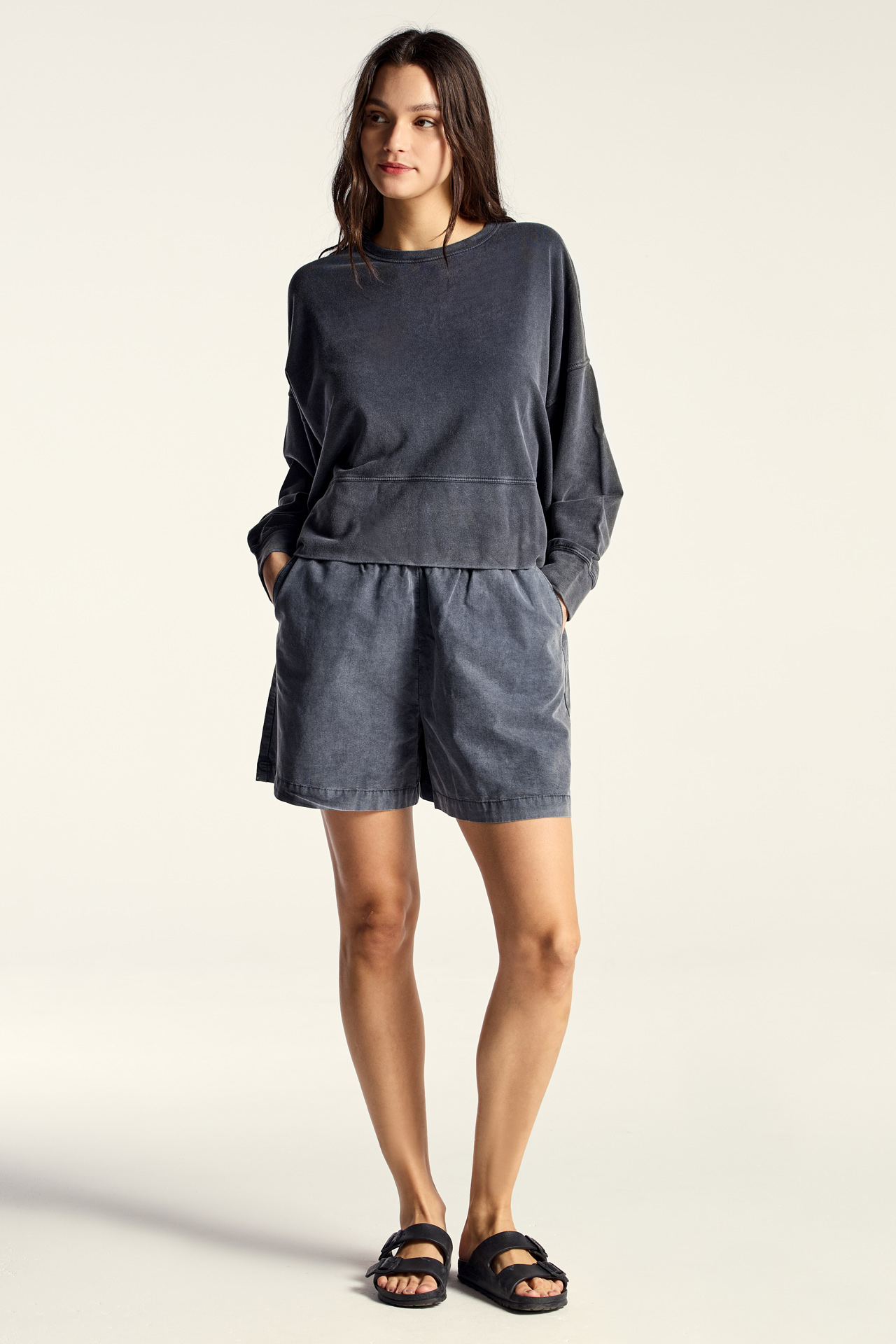 Side Slits Oversized Sweatshirt