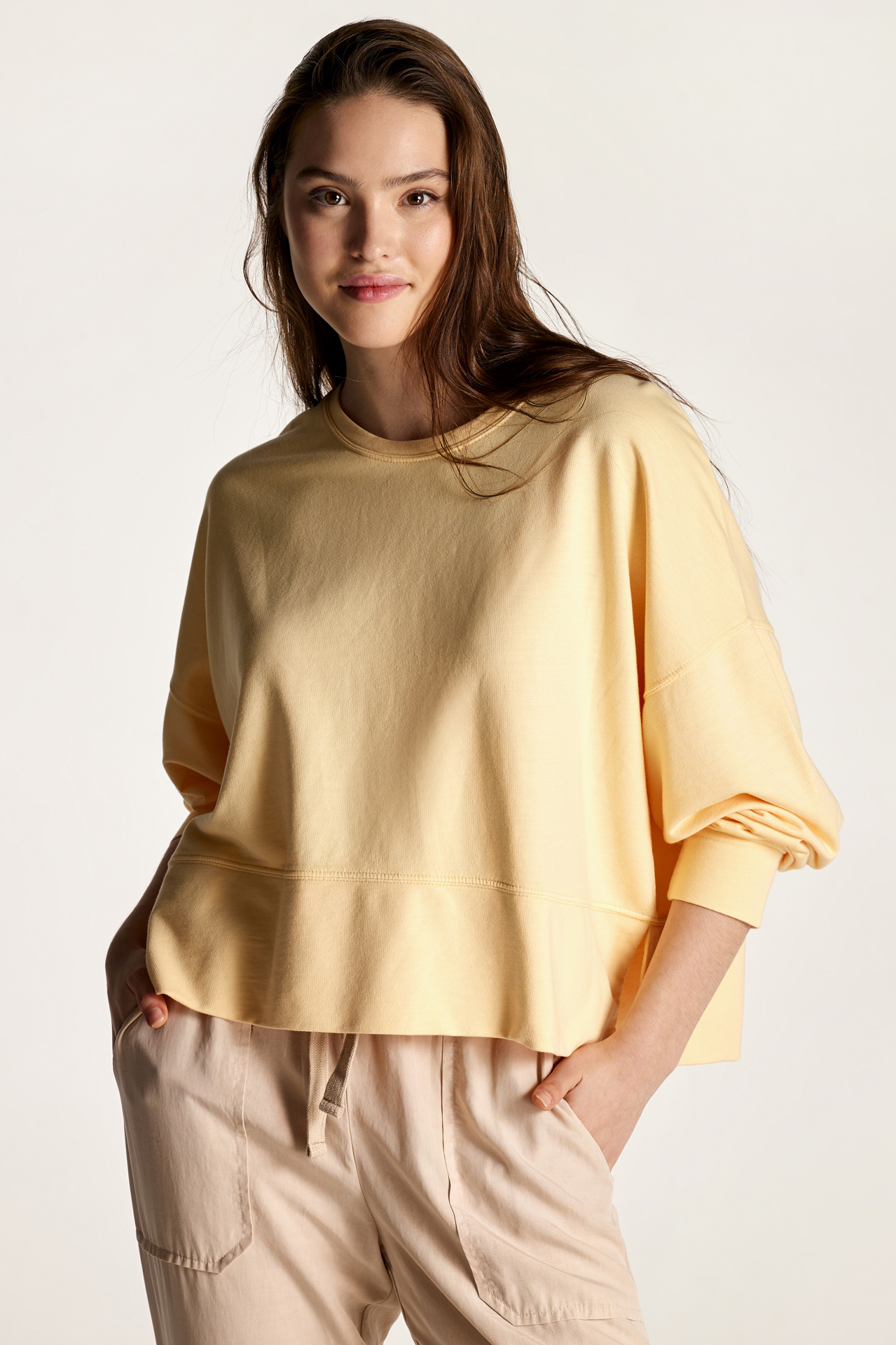 Side Slits Oversized Sweatshirt