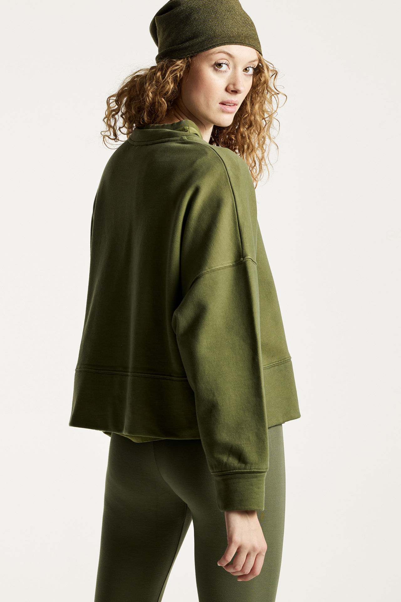 Crop Oversized Sweatshirt