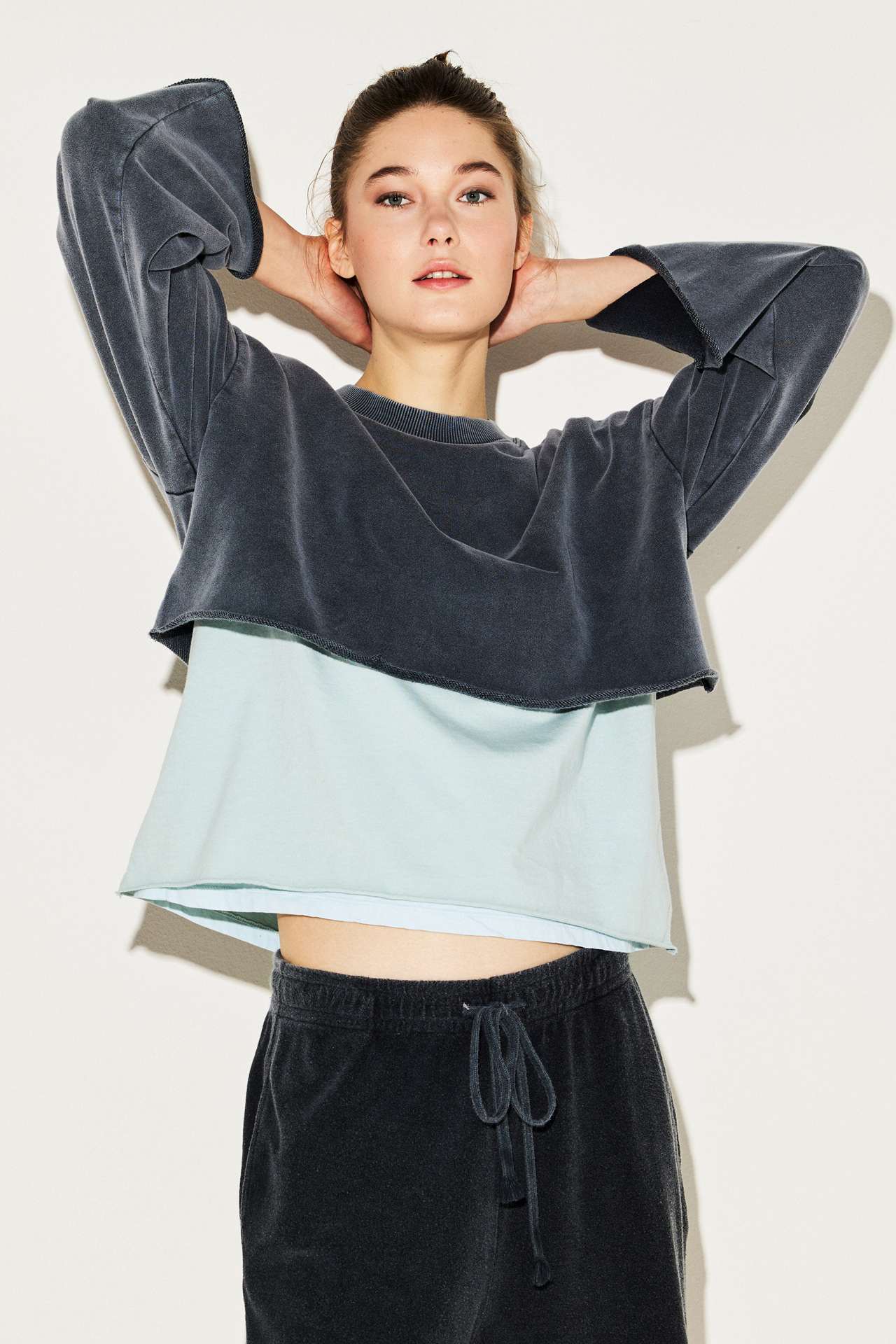 Relaxed Crop Crewneck