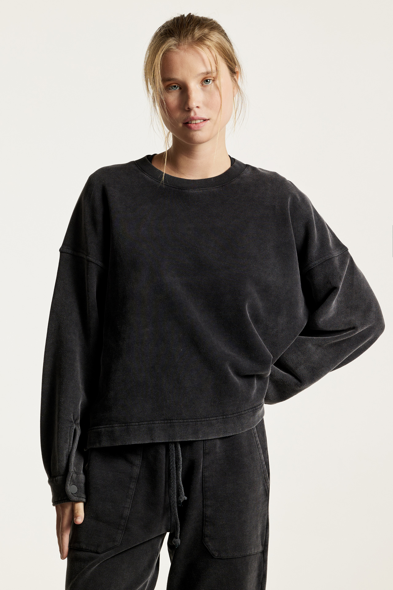 Sweatshirt With Cuff