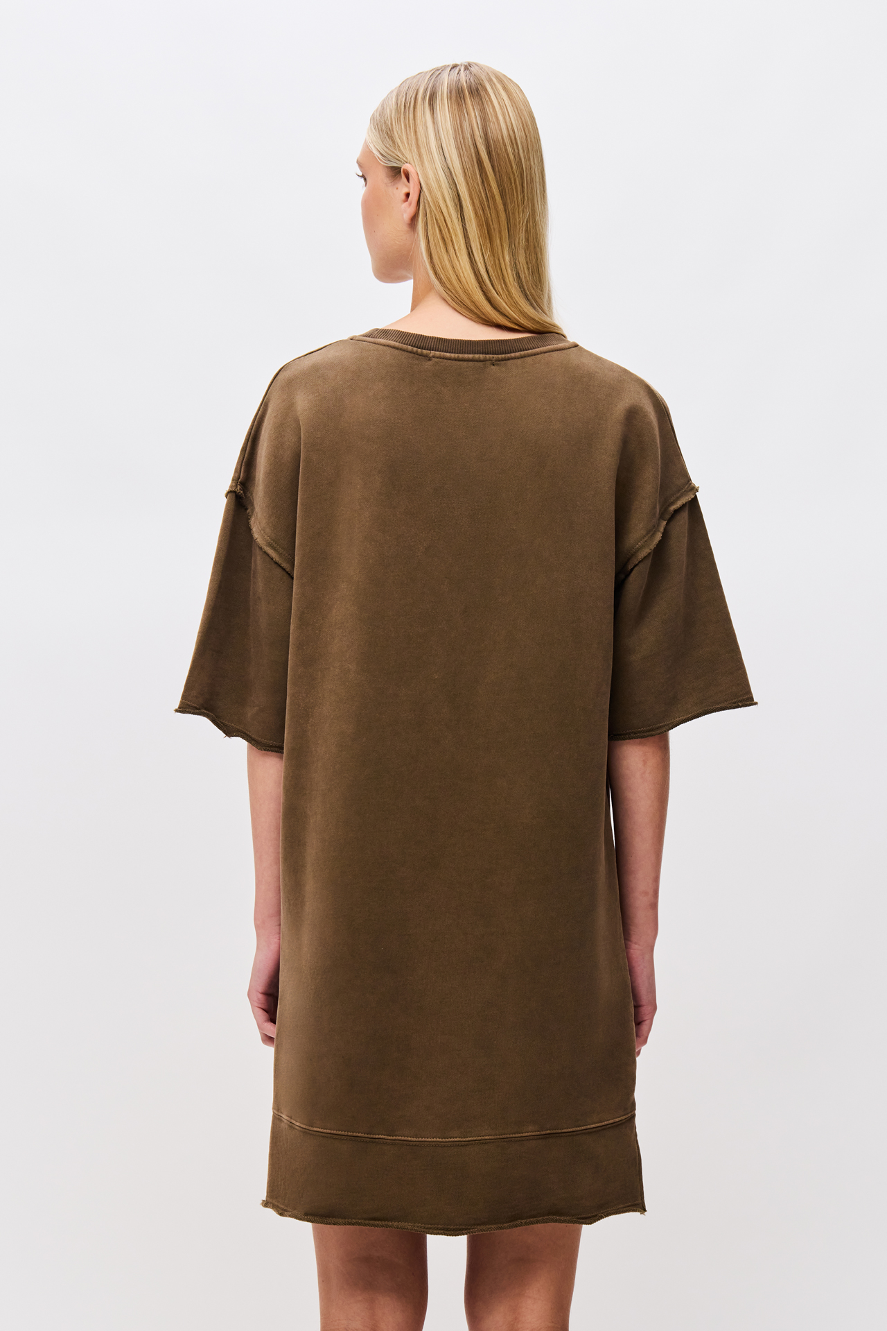 SHORTSLEEVE CREWNECK DRESS
