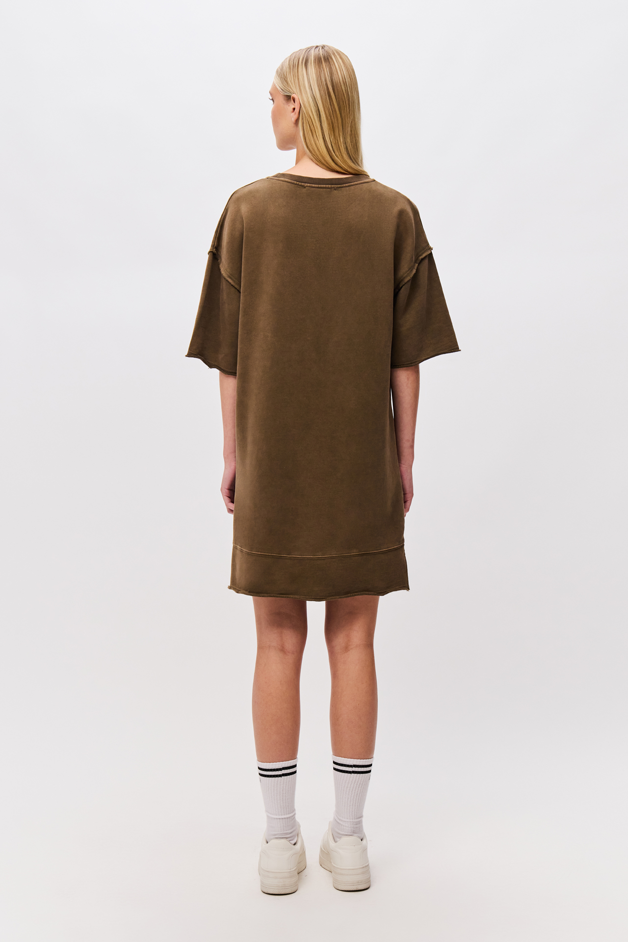 SHORTSLEEVE CREWNECK DRESS