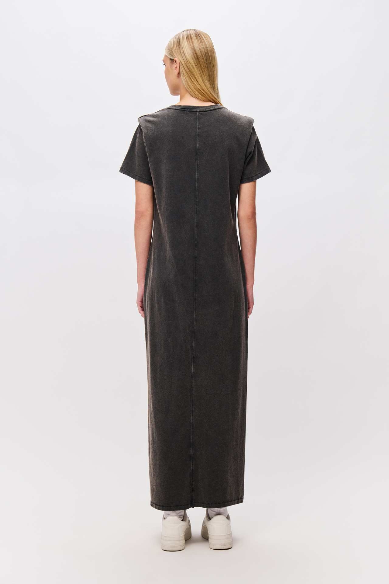 MAXI DRESS WITH SHOULDER DETAIL
