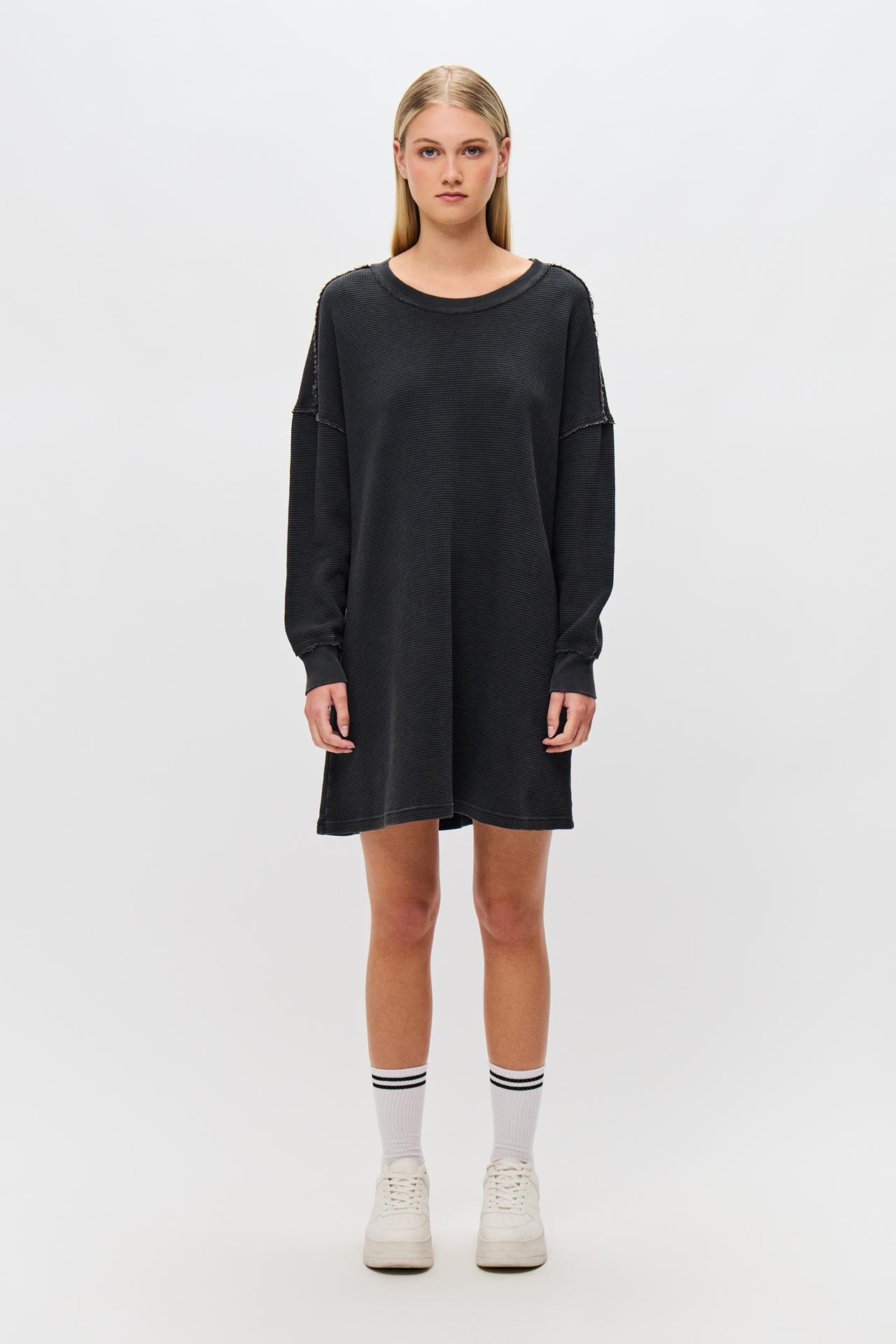 LOOSE FIT WAFFLE DRESS