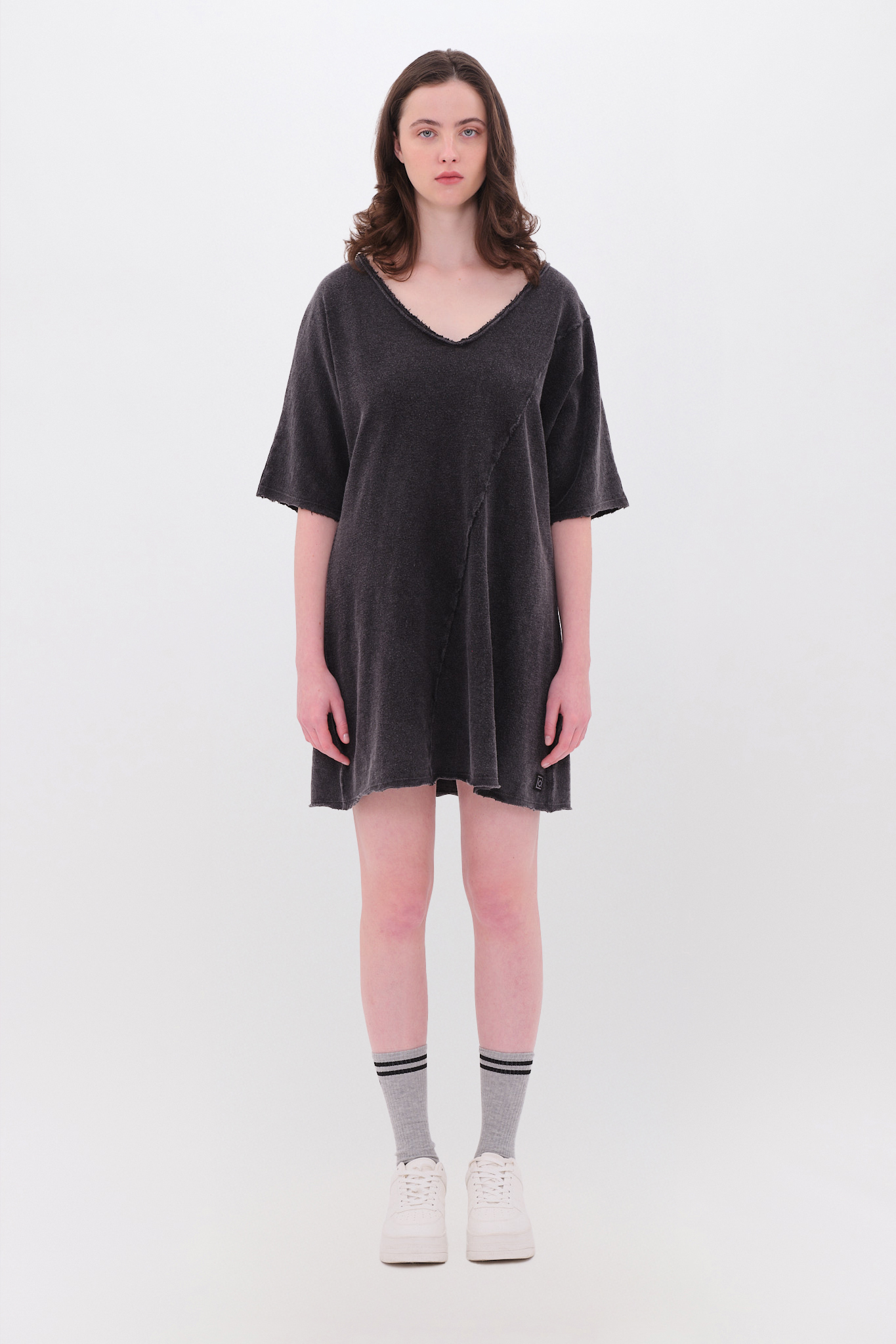 RELAXED DRESS WITH RAW EDGES