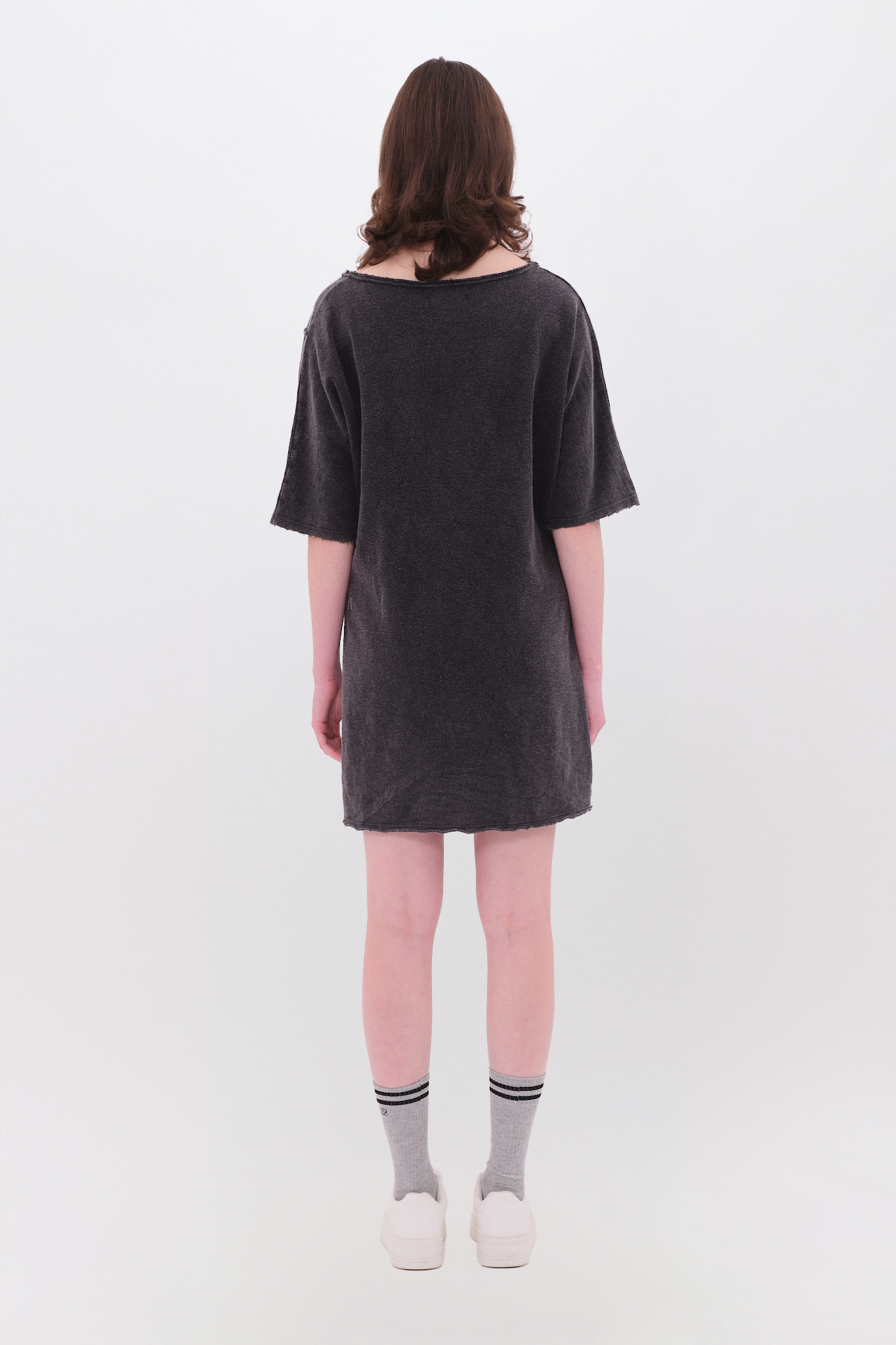 RELAXED DRESS WITH RAW EDGES