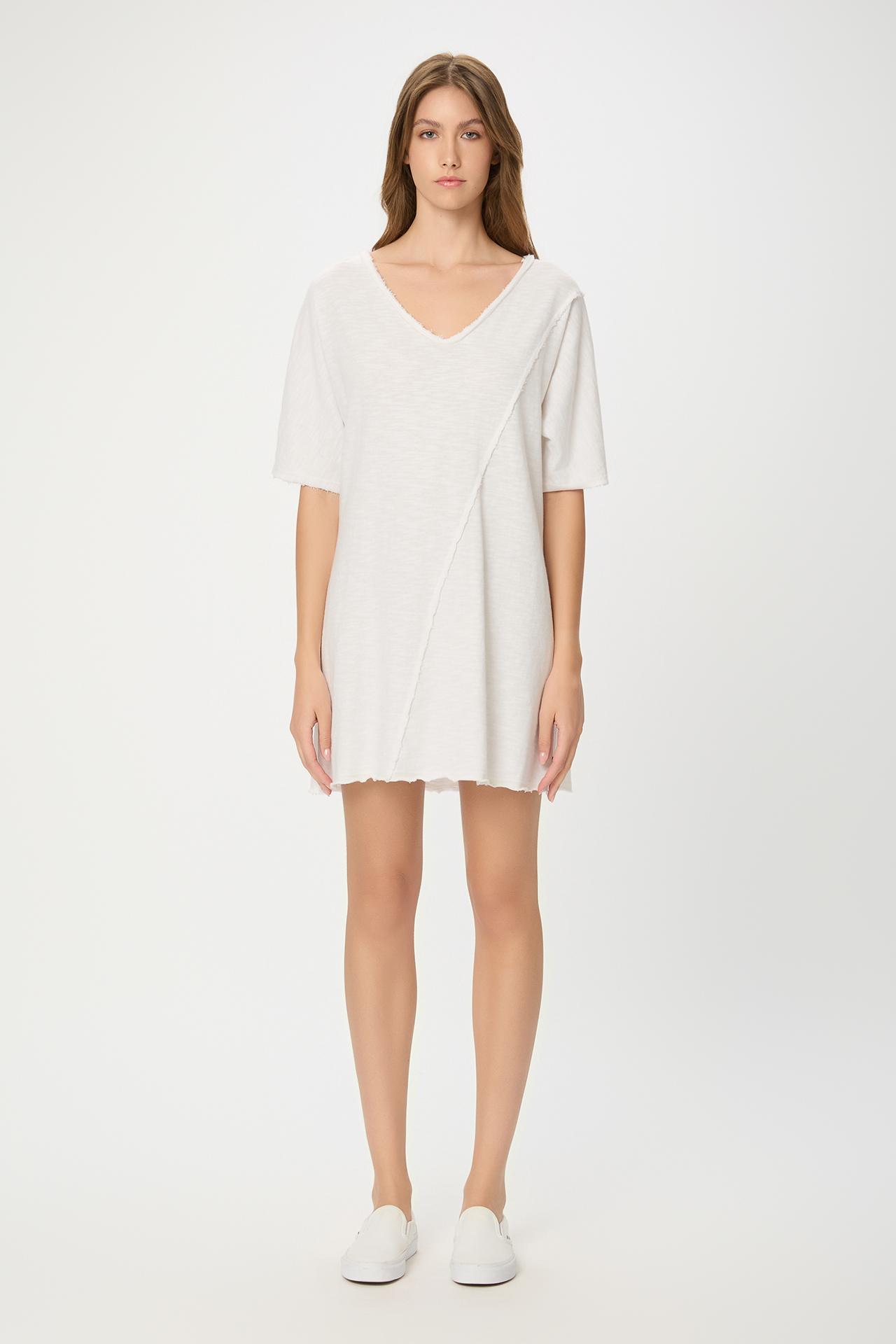RELAXED DRESS WITH RAW EDGES