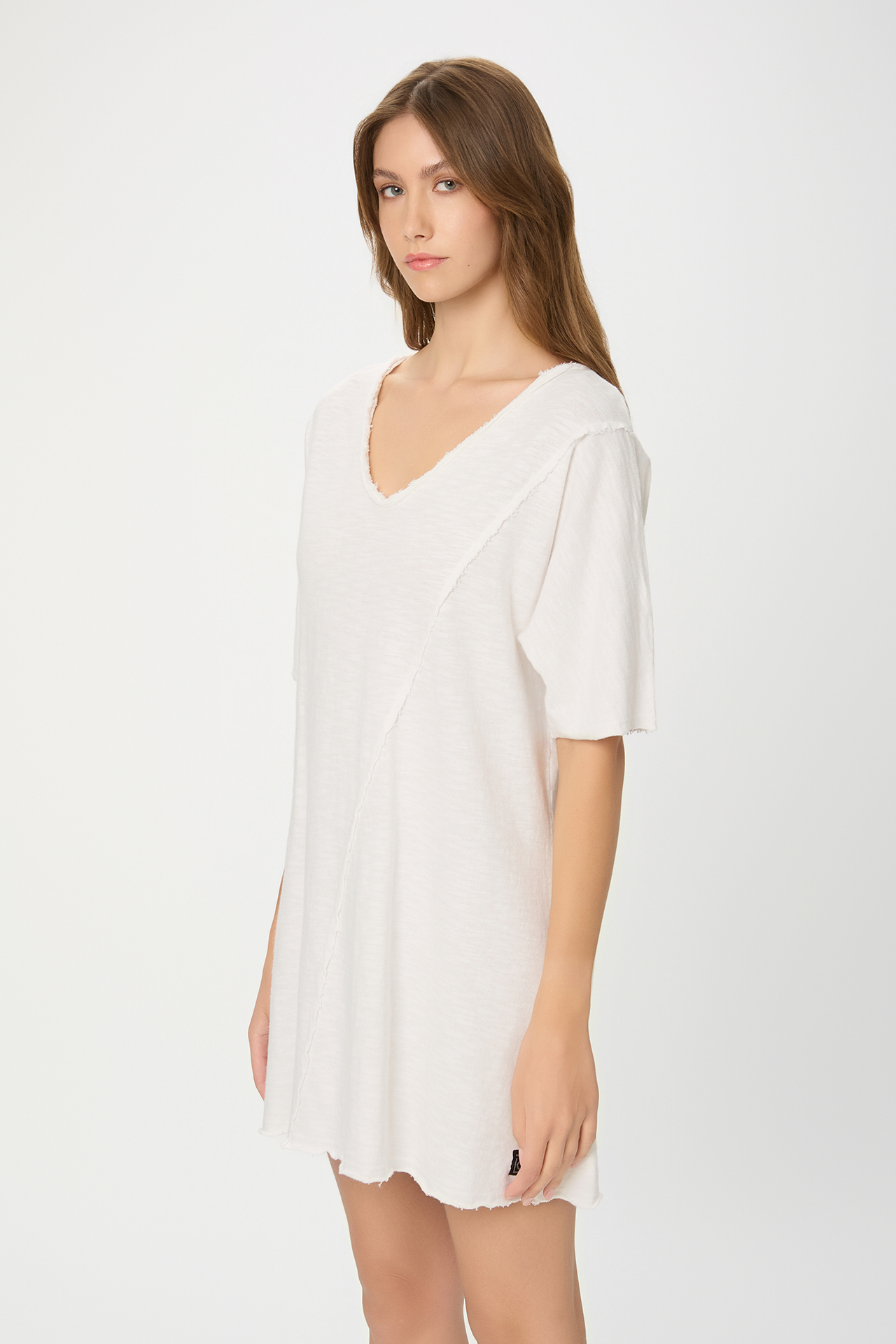 RELAXED DRESS WITH RAW EDGES