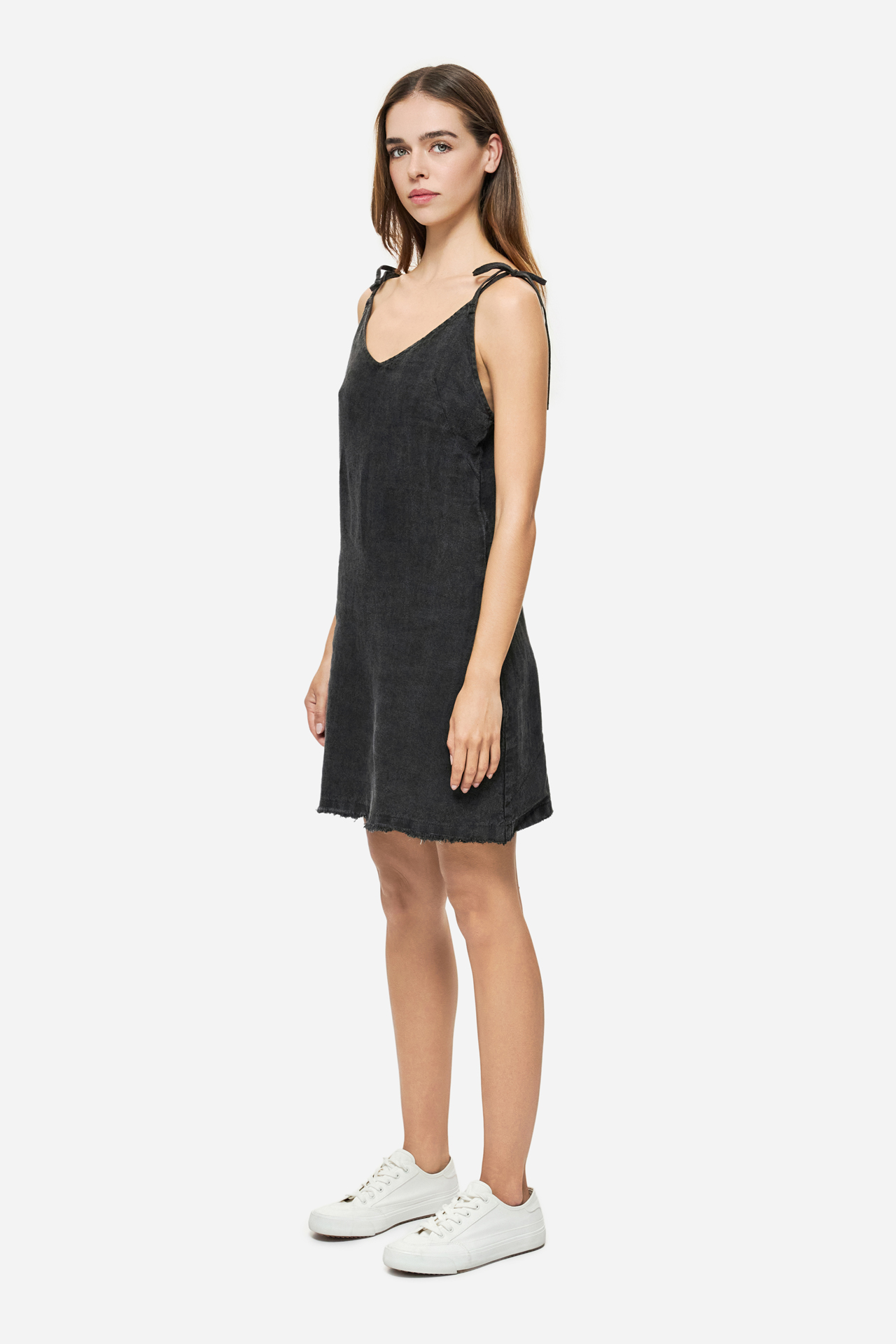 LINEN DRESS