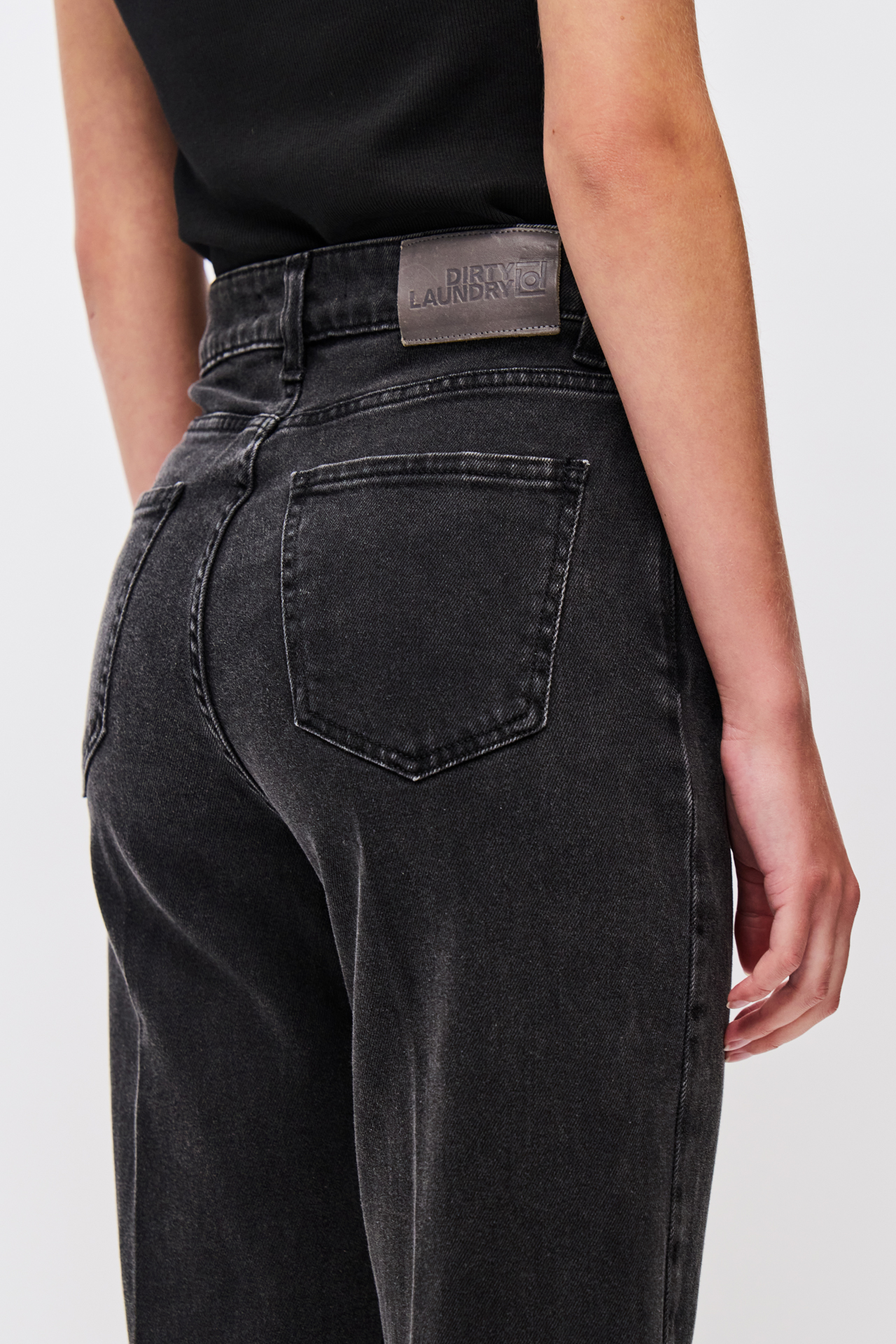 MID-RISE SKINNY FLARE JEANS