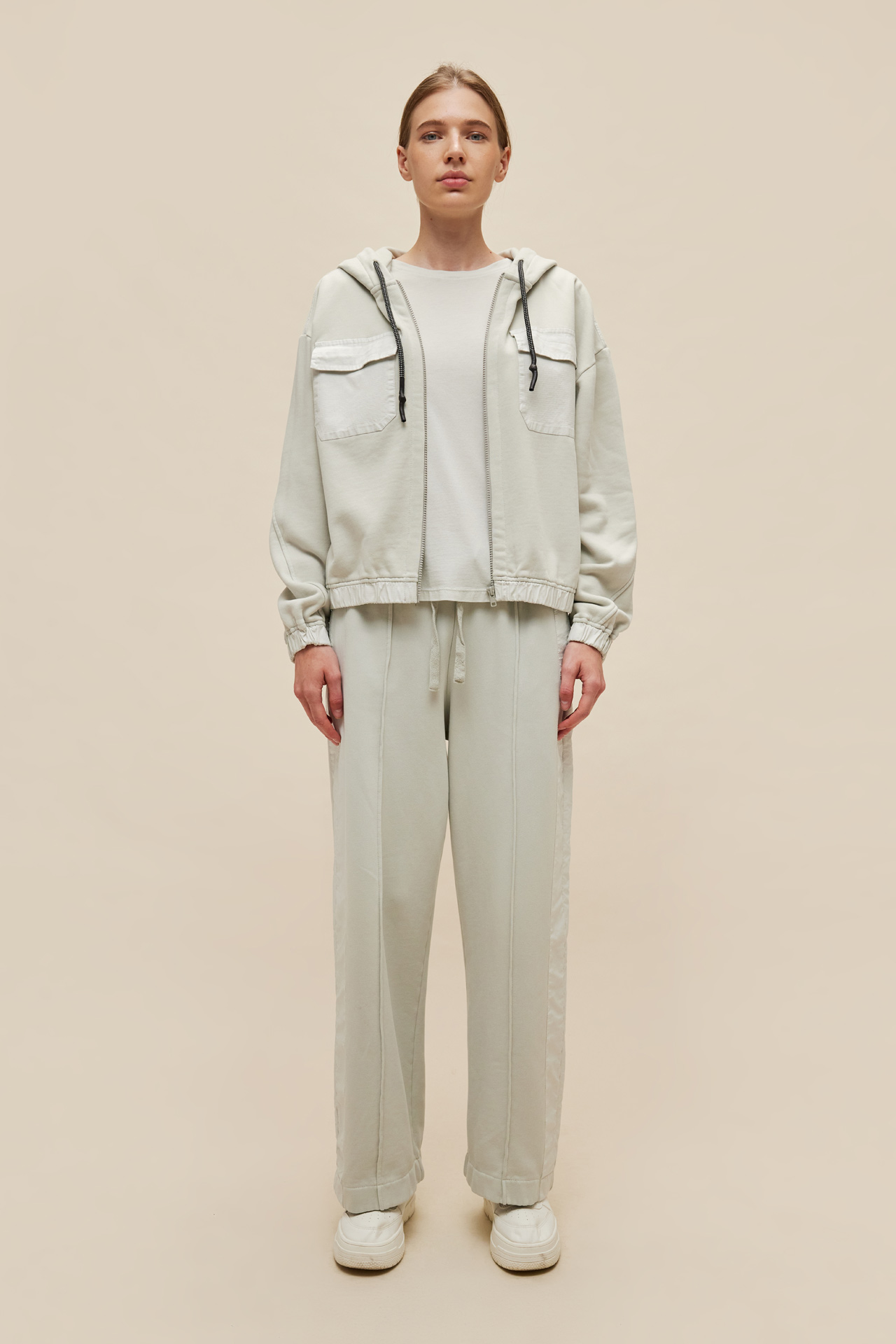 Contrast Full Zip
