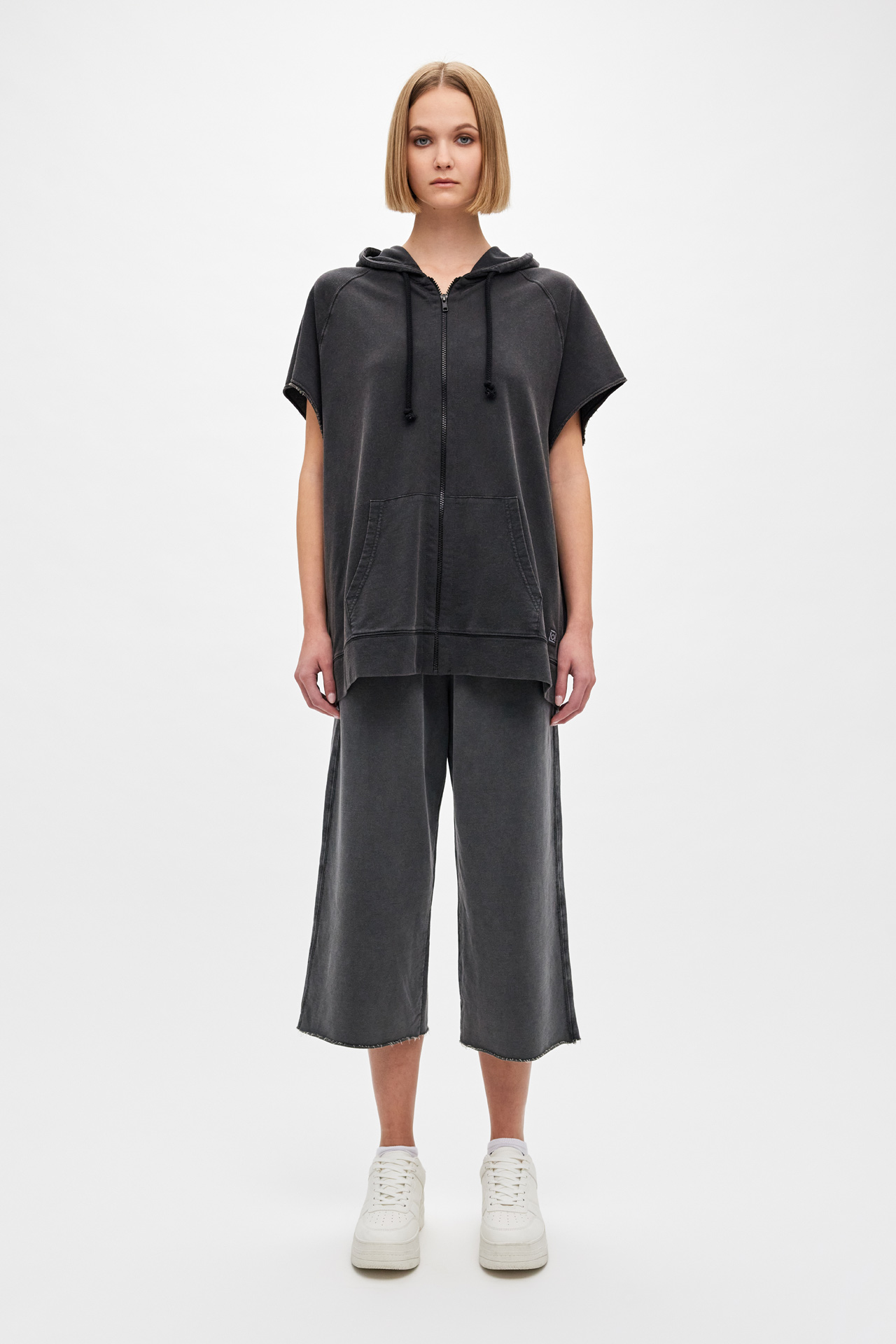 Short Sleeve Fullzip