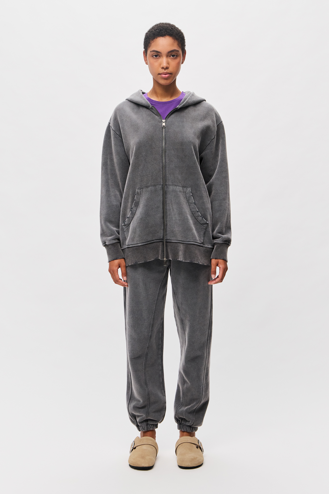 OVERSIZED FULLZIP WITH DESTROYS