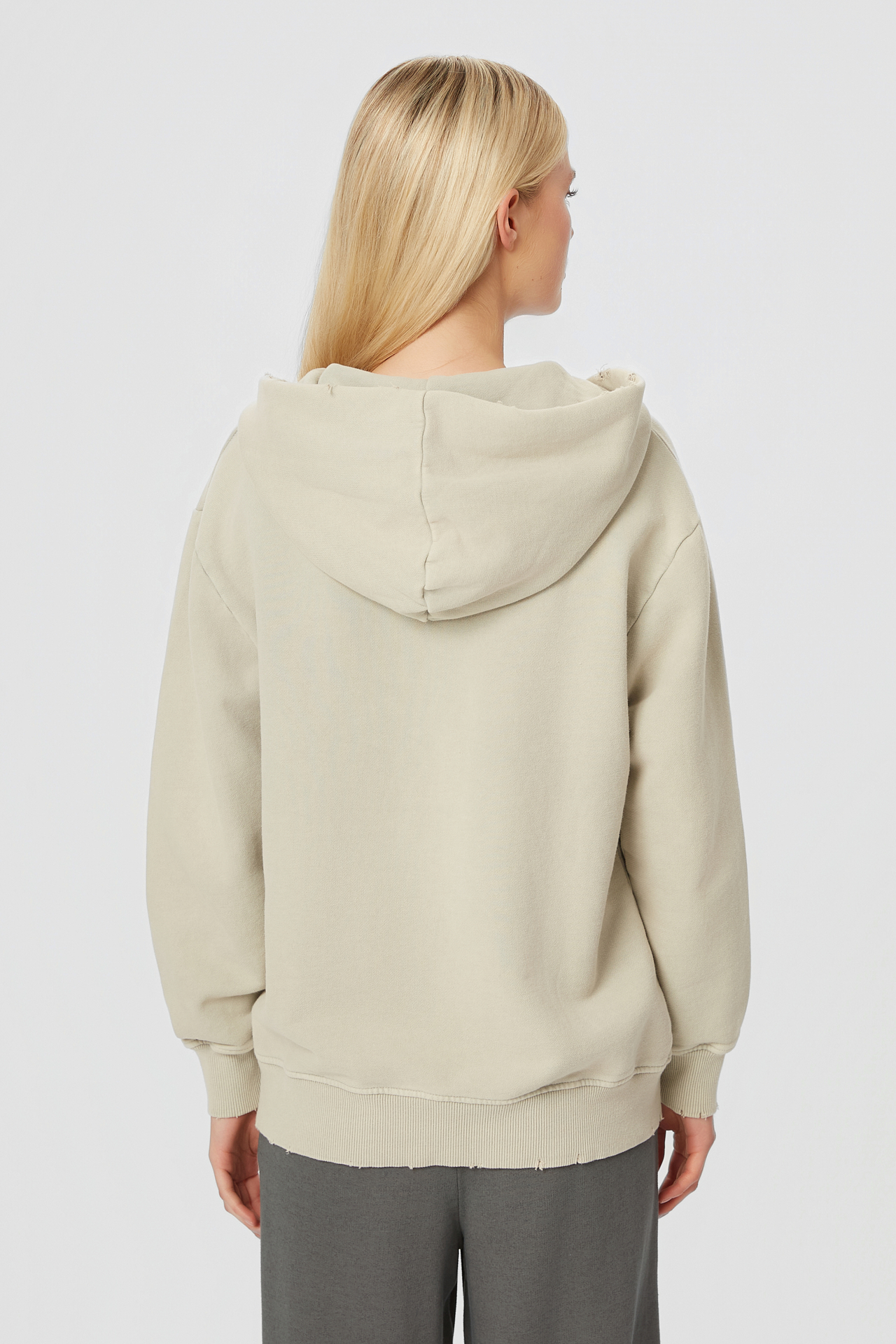 OVERSIZED FULLZIP WITH DESTROYS